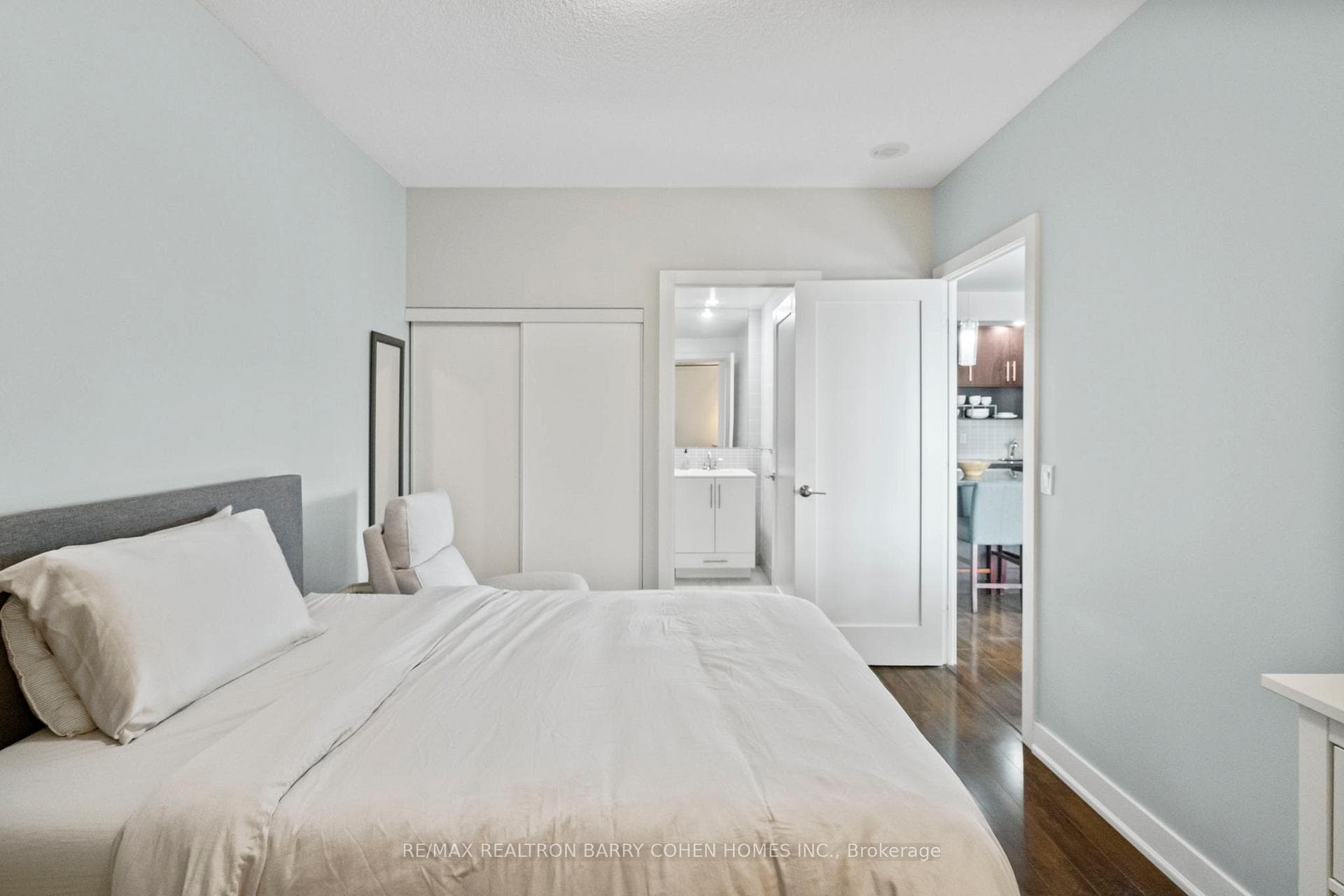 120 Homewood Avenue Unit 2507 photo 22