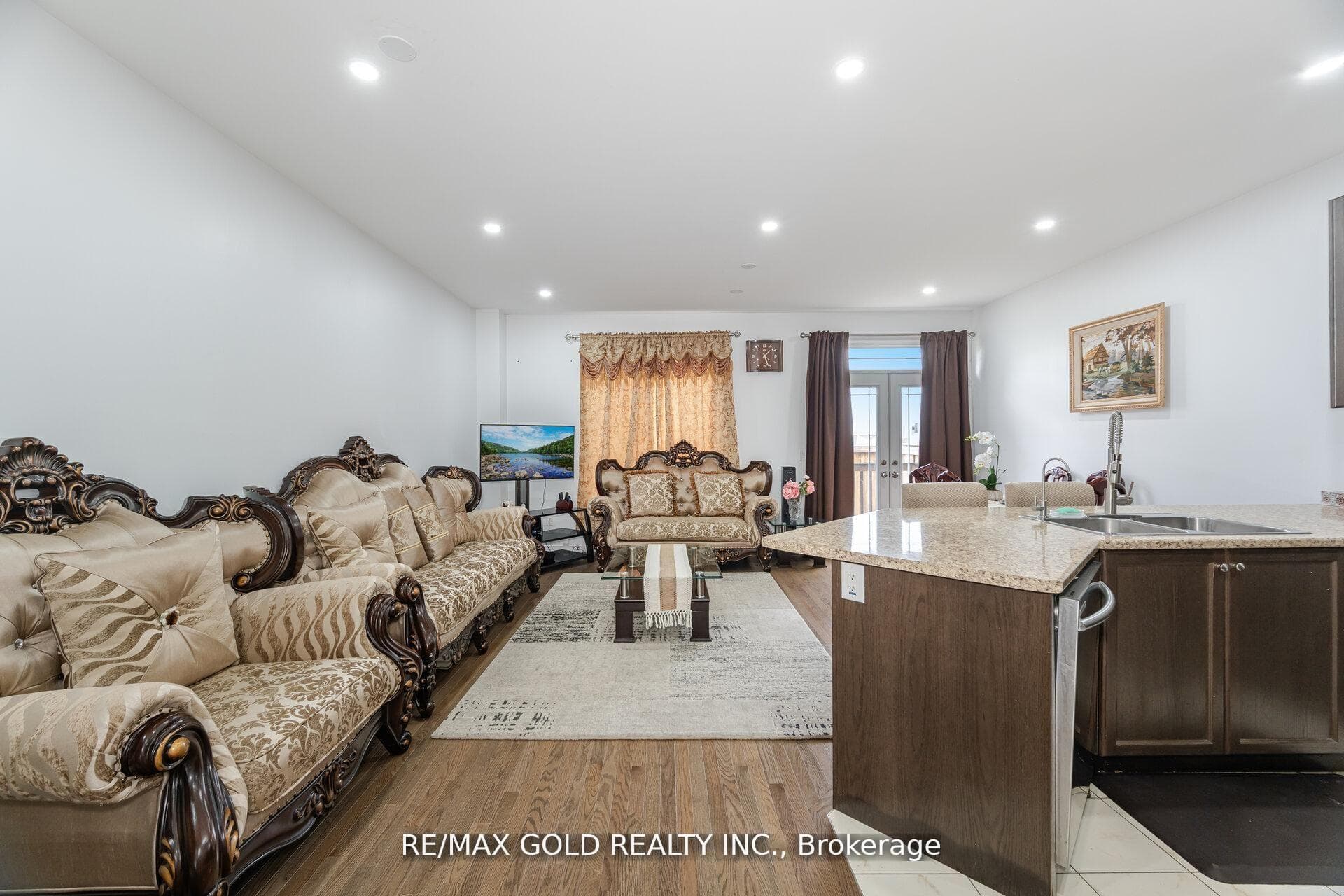 62 Valley Lane photo 7