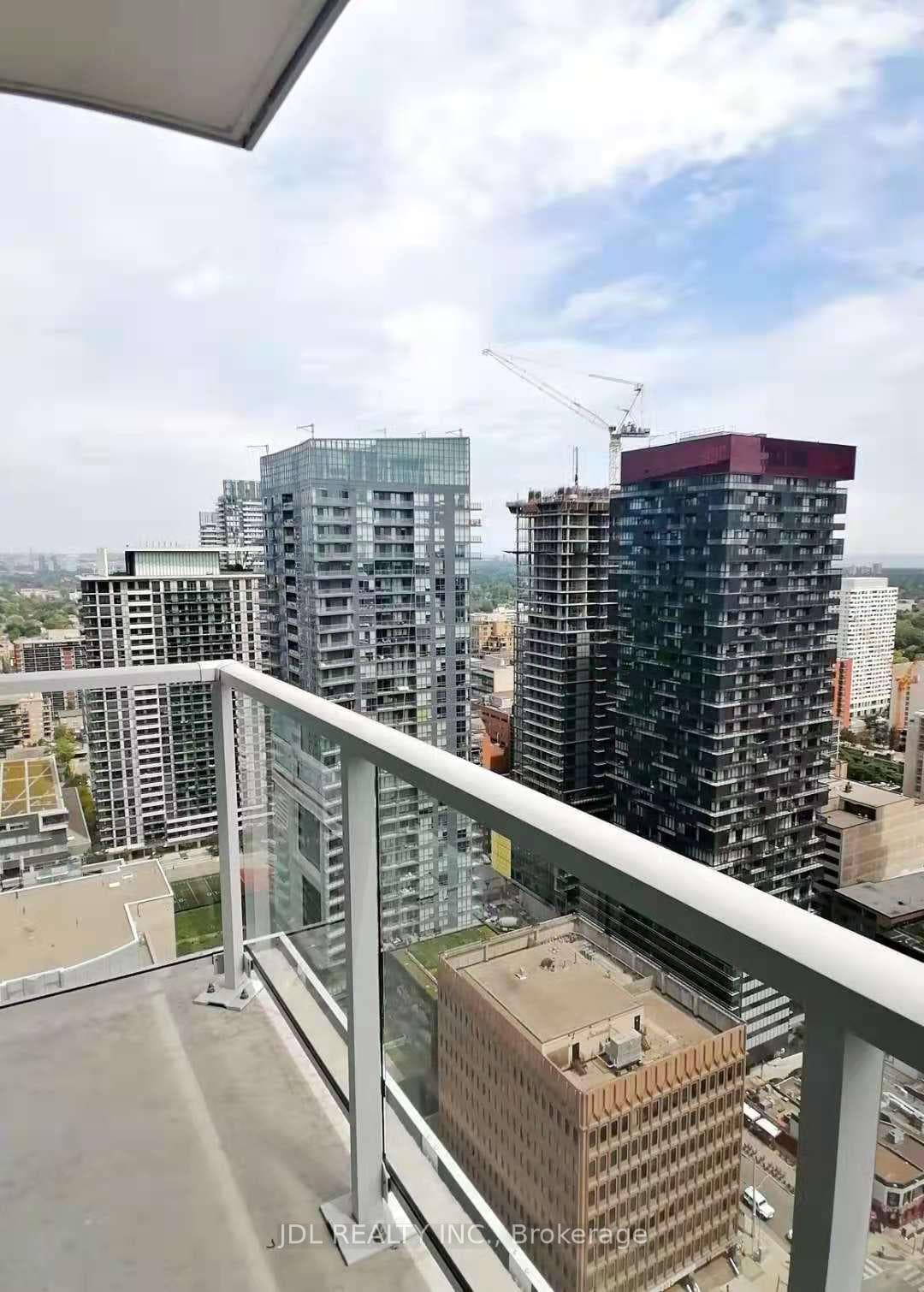 33 Helendale Avenue Unit 2804 photo 8