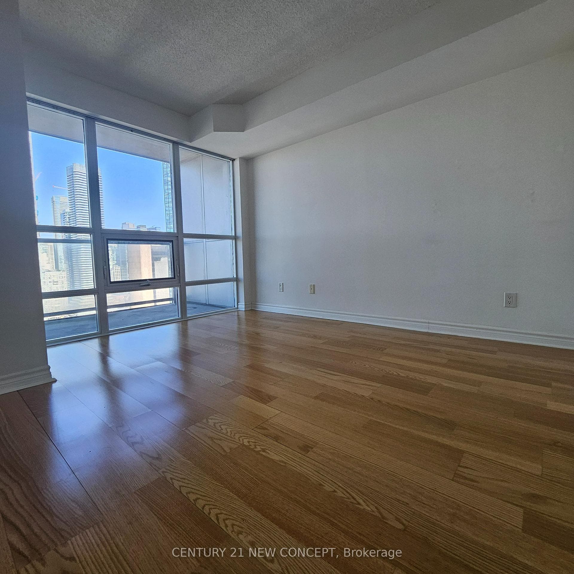 763 Bay Street Unit 3013 photo 4