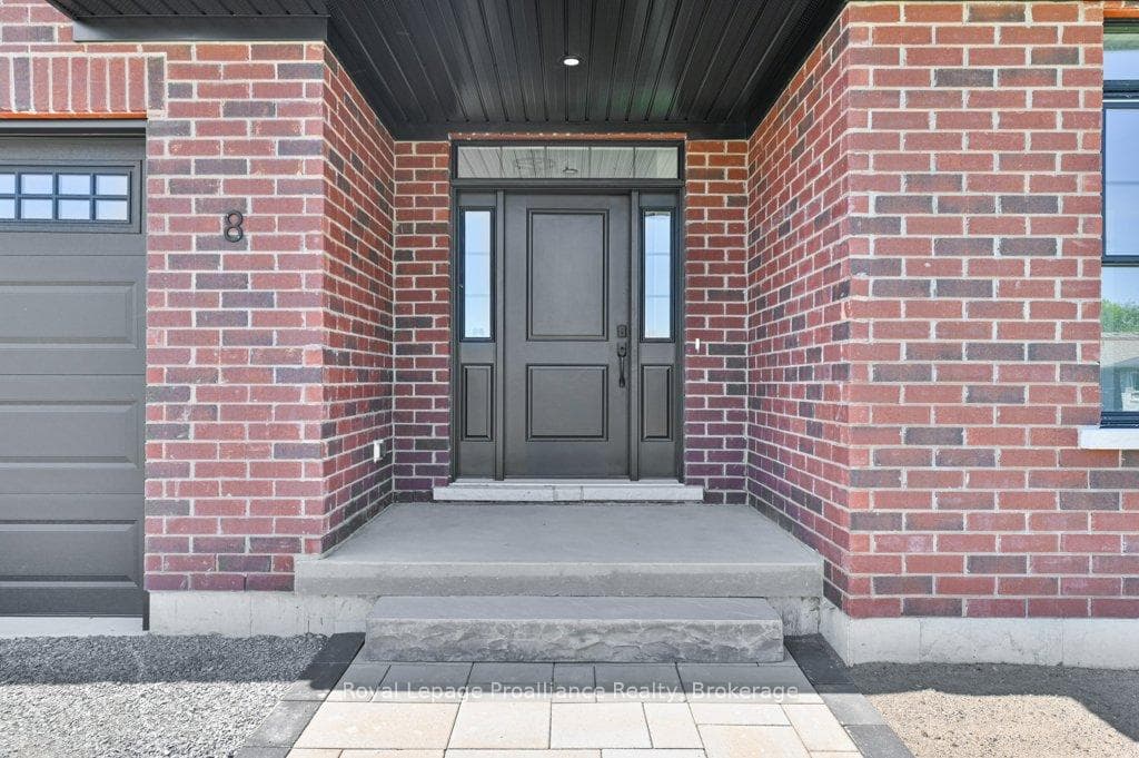 8 Dunmor Street photo 5