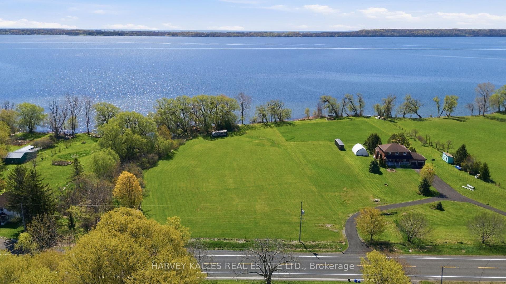 8912 Loyalist Parkway photo 14