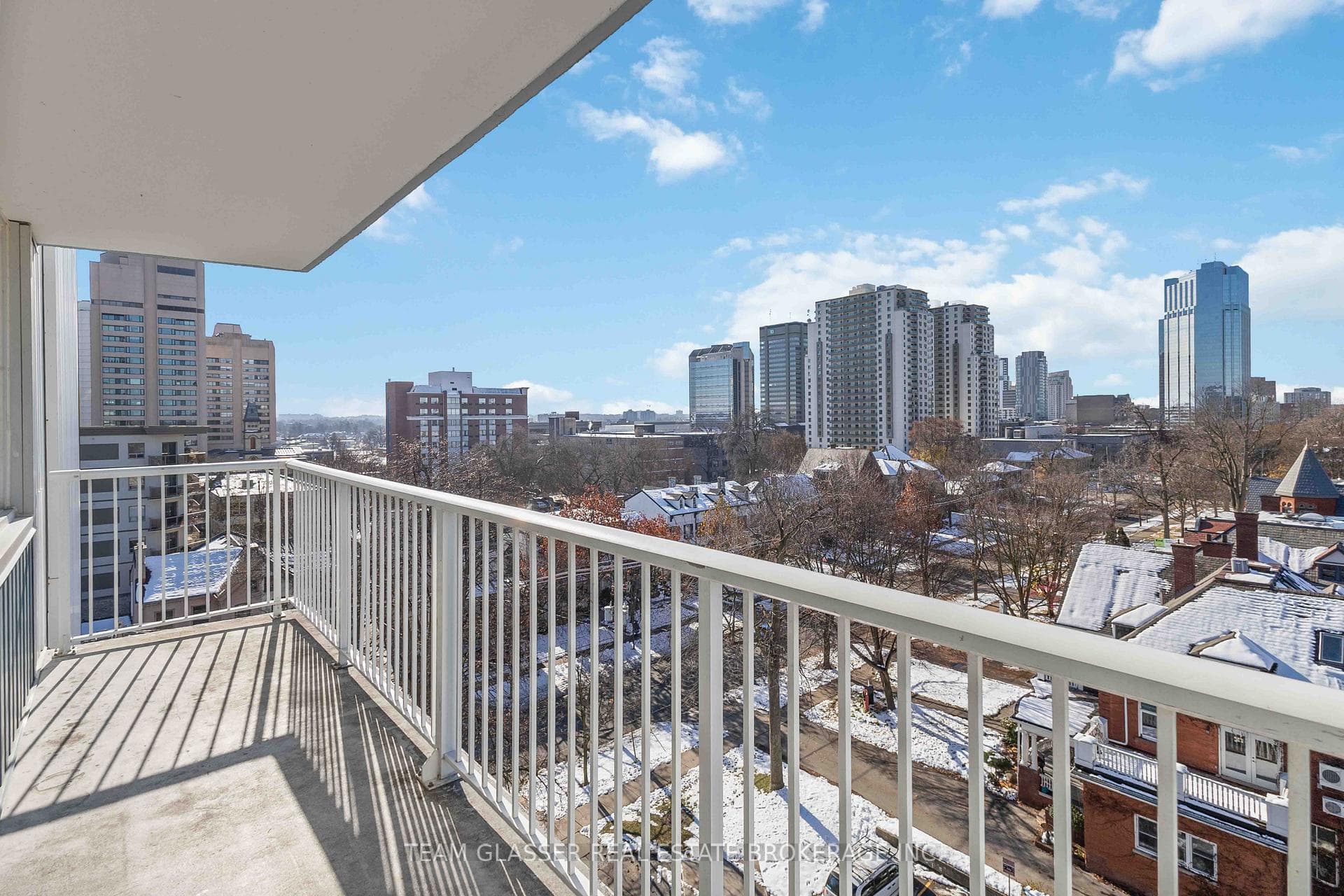 396 Queens Avenue Unit 801 photo 27