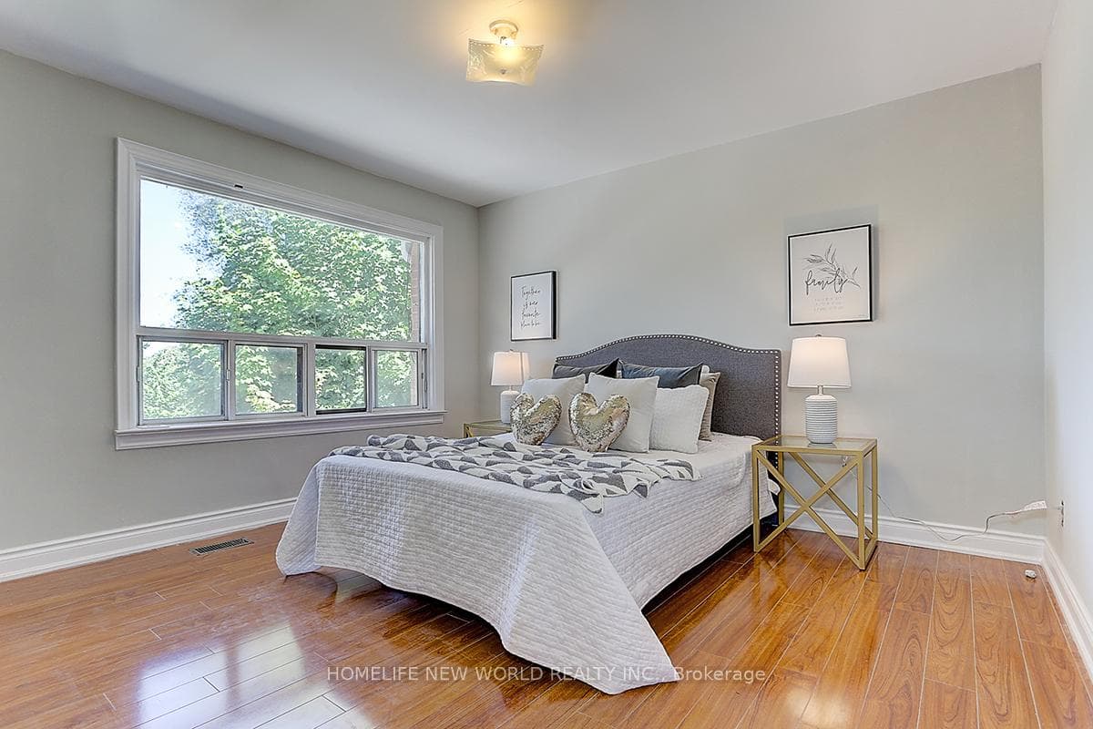 21 Duckworth Street photo 20