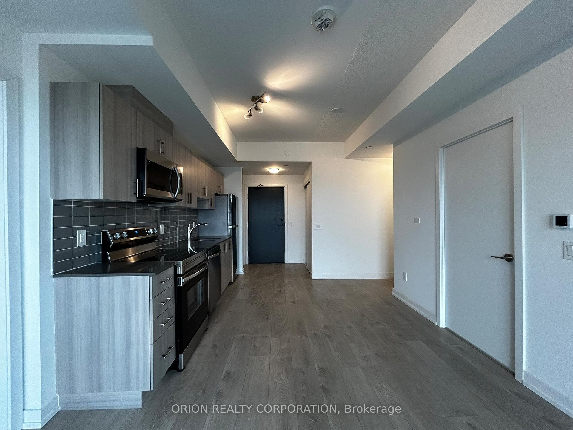 1480 Bayly Street Unit 1513 photo 3