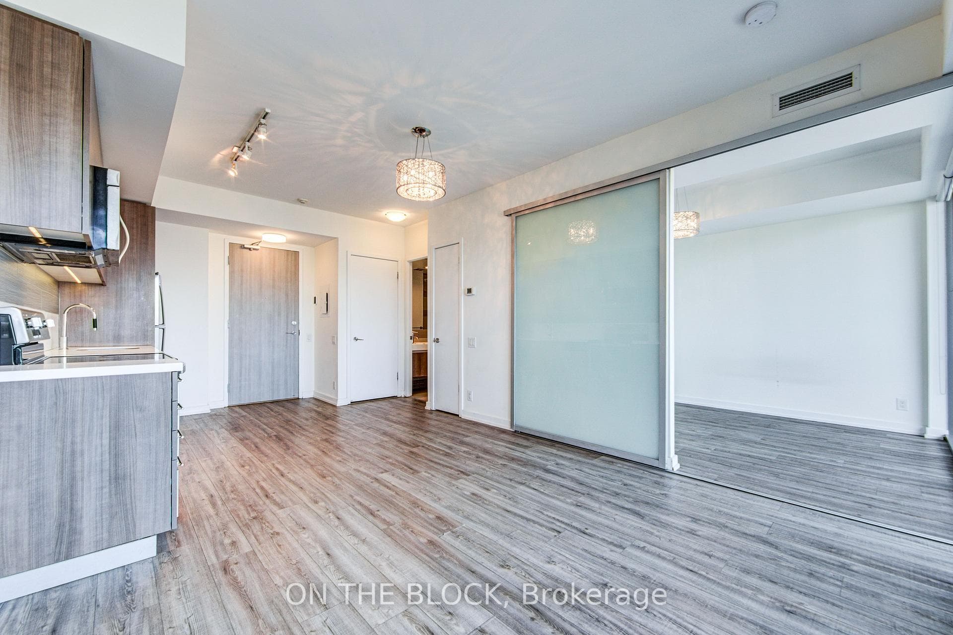 390 Cherry Street Unit 1503 photo 13
