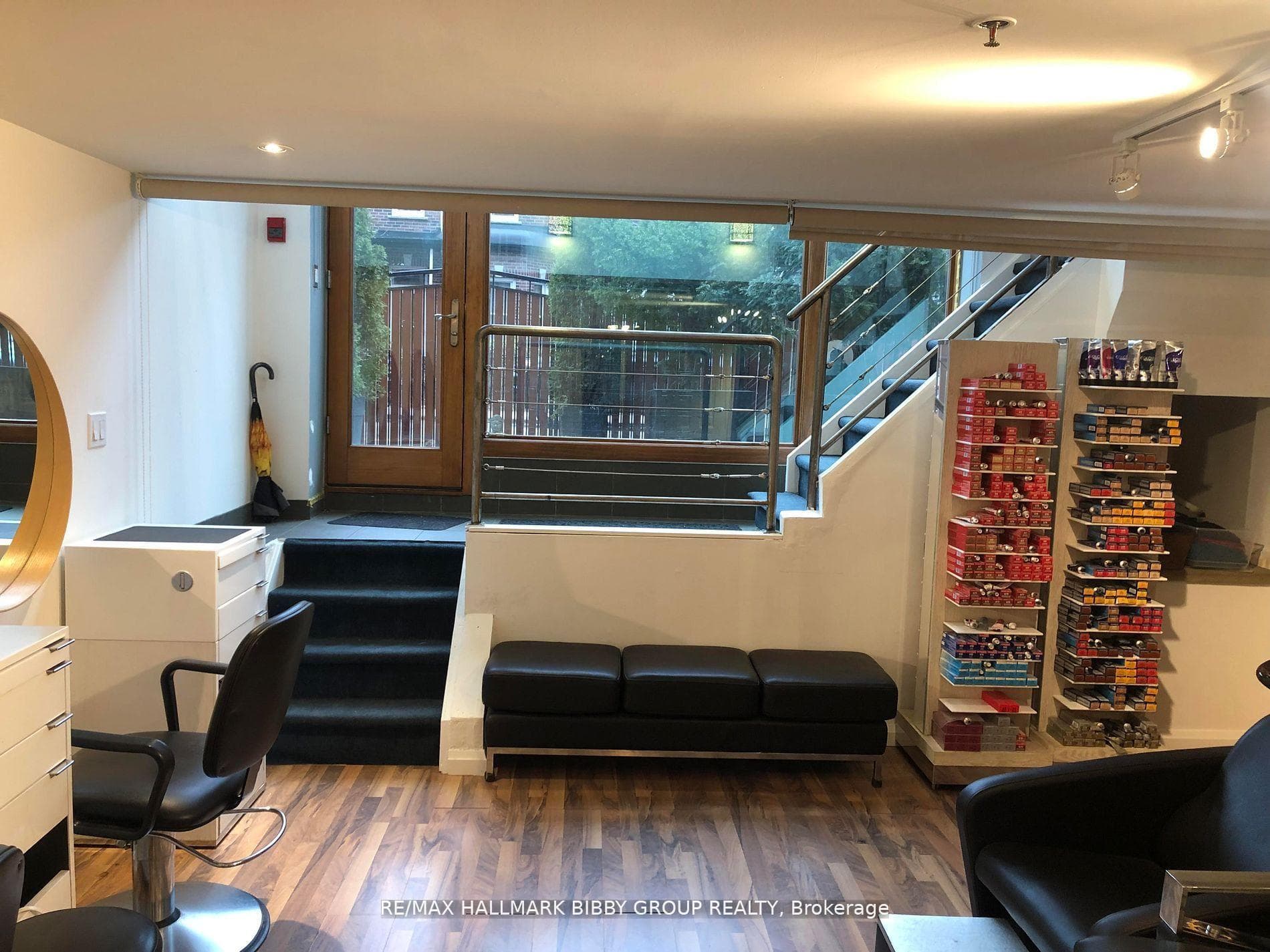 676 Richmond Street Unit 101 photo 22