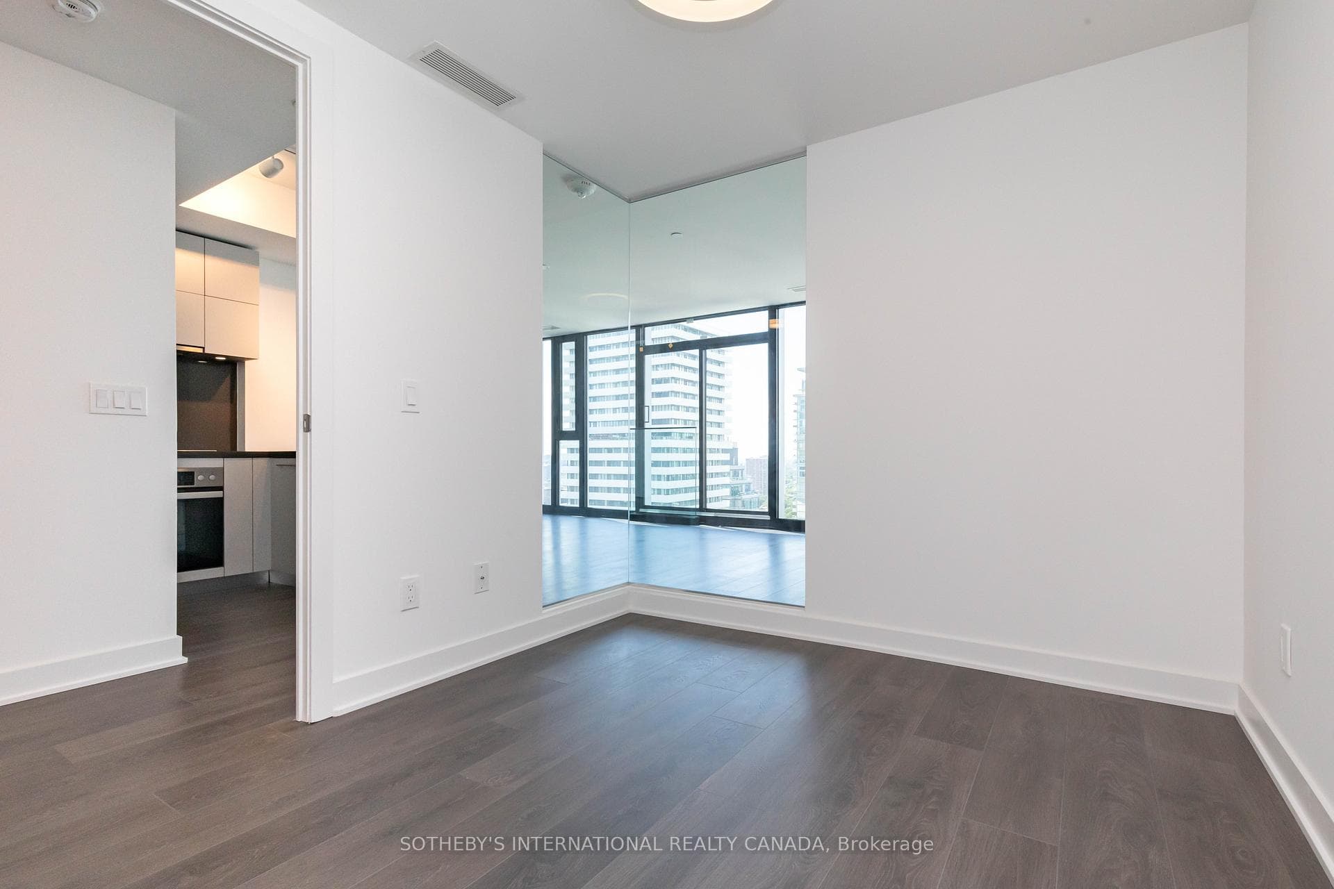188 Cumberland Street Unit 2510 photo 16