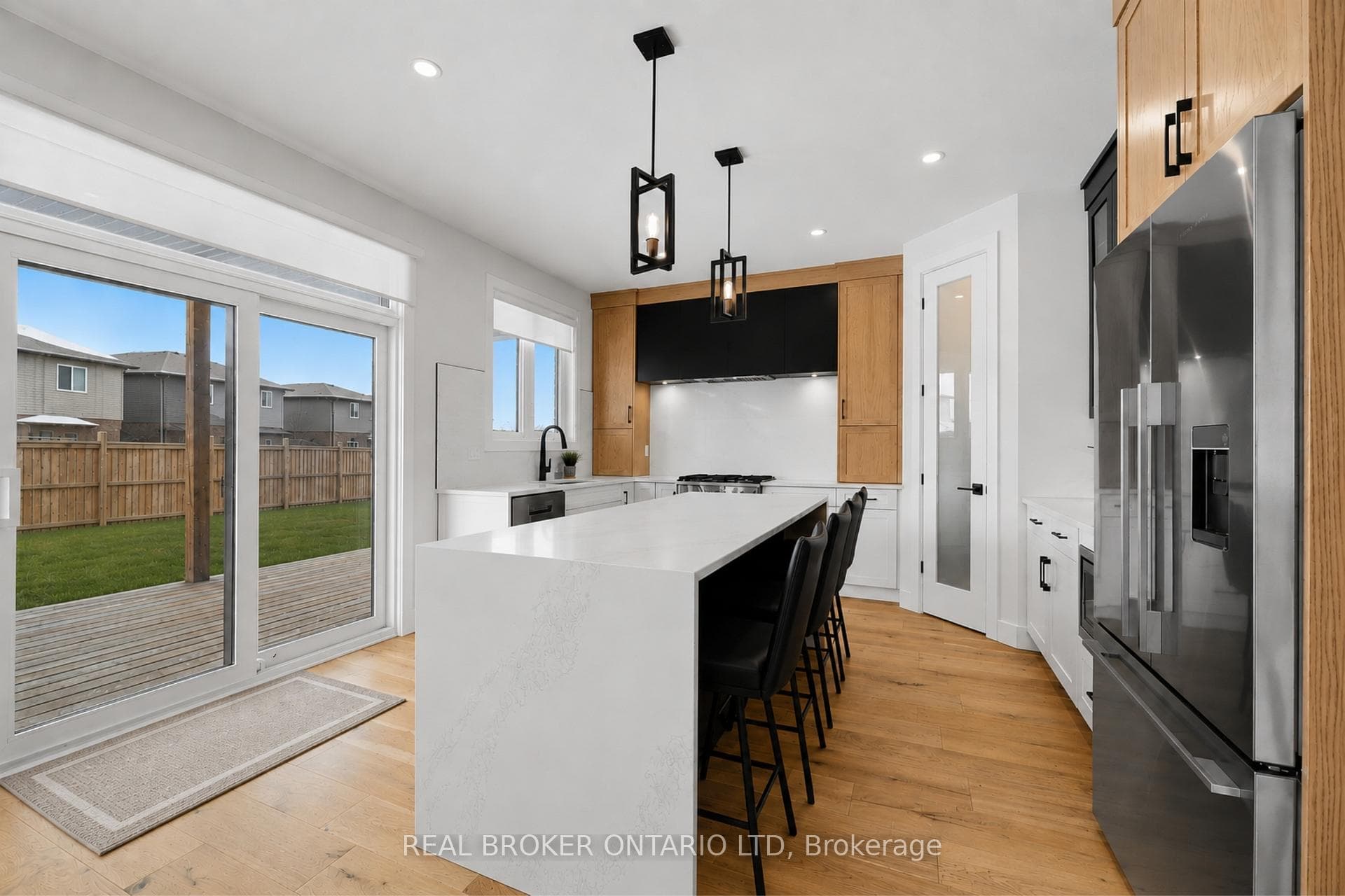 1600 Medway Park Drive photo 10