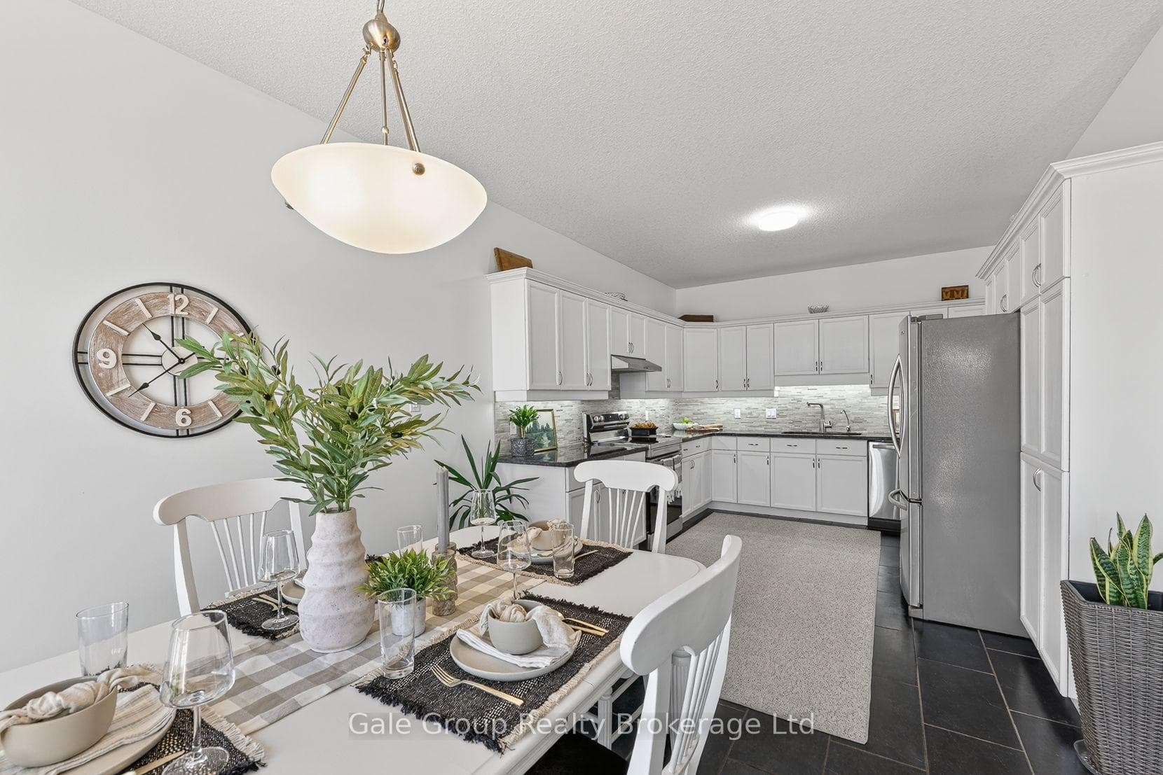 89 Woodvale Drive photo 7