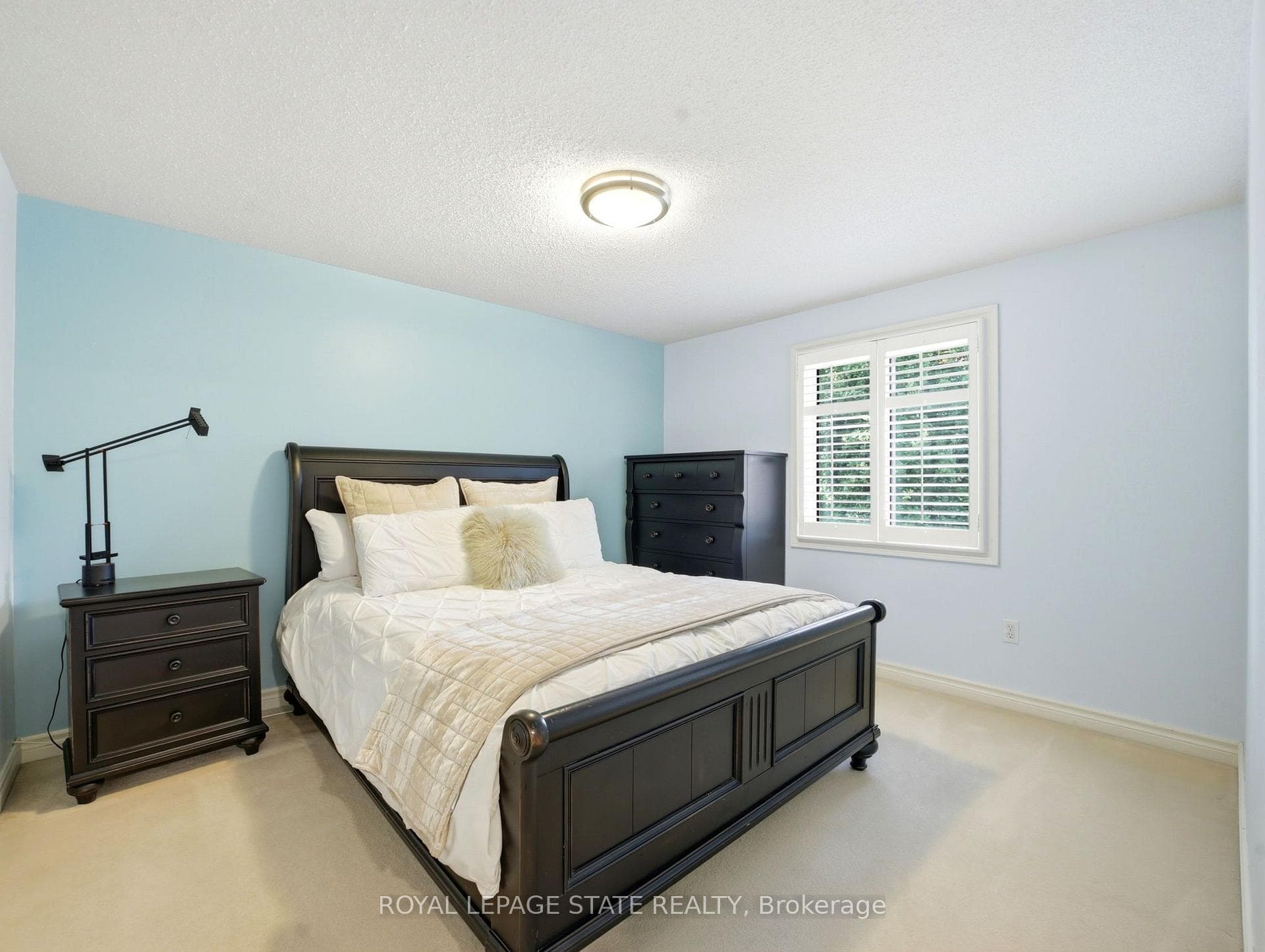 2 Charterhouse Crescent photo 29