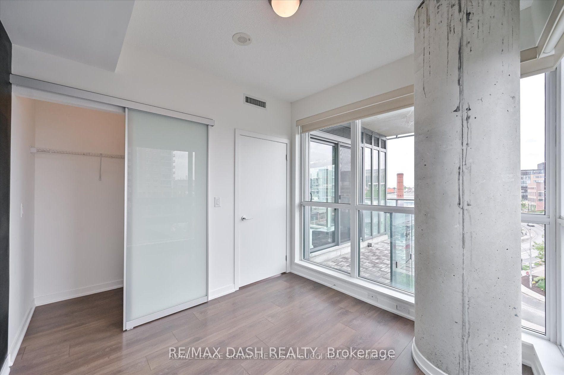 150 East Liberty Street Unit 615 photo 12