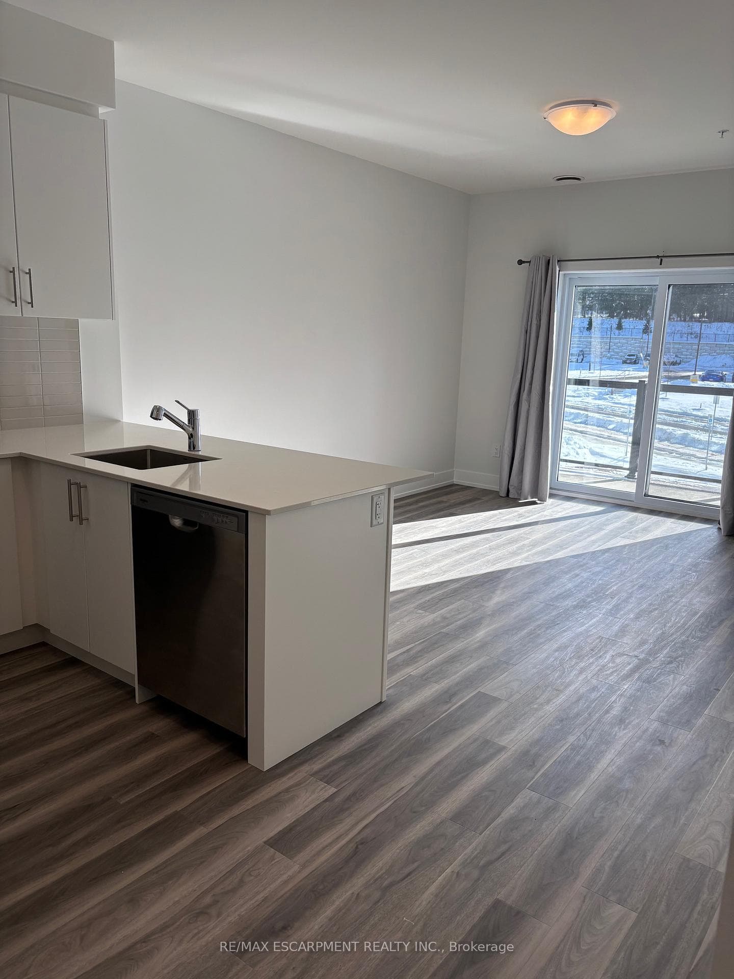 1100 Lackner Place Unit 211 photo 10