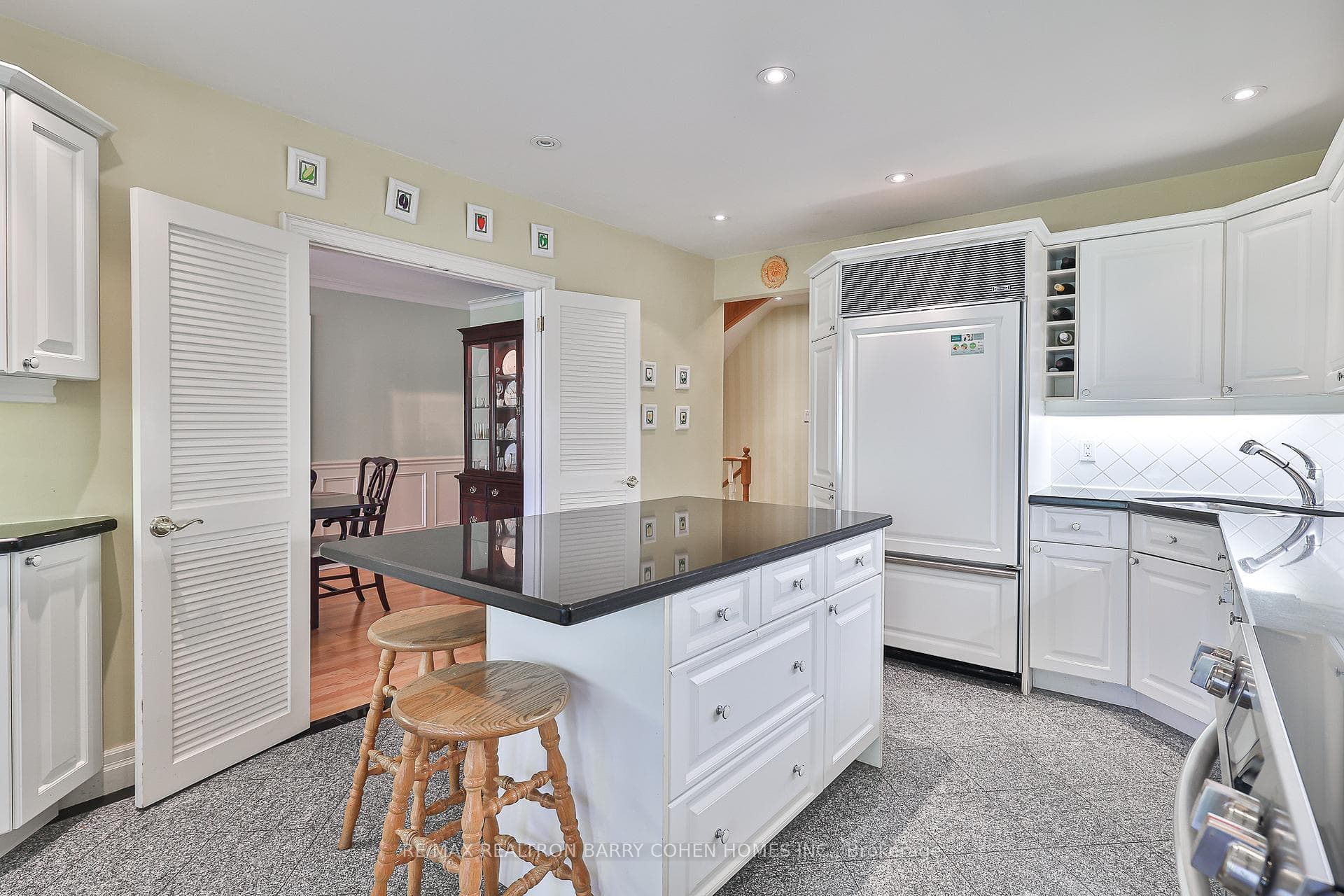 50 Montressor Drive photo 11
