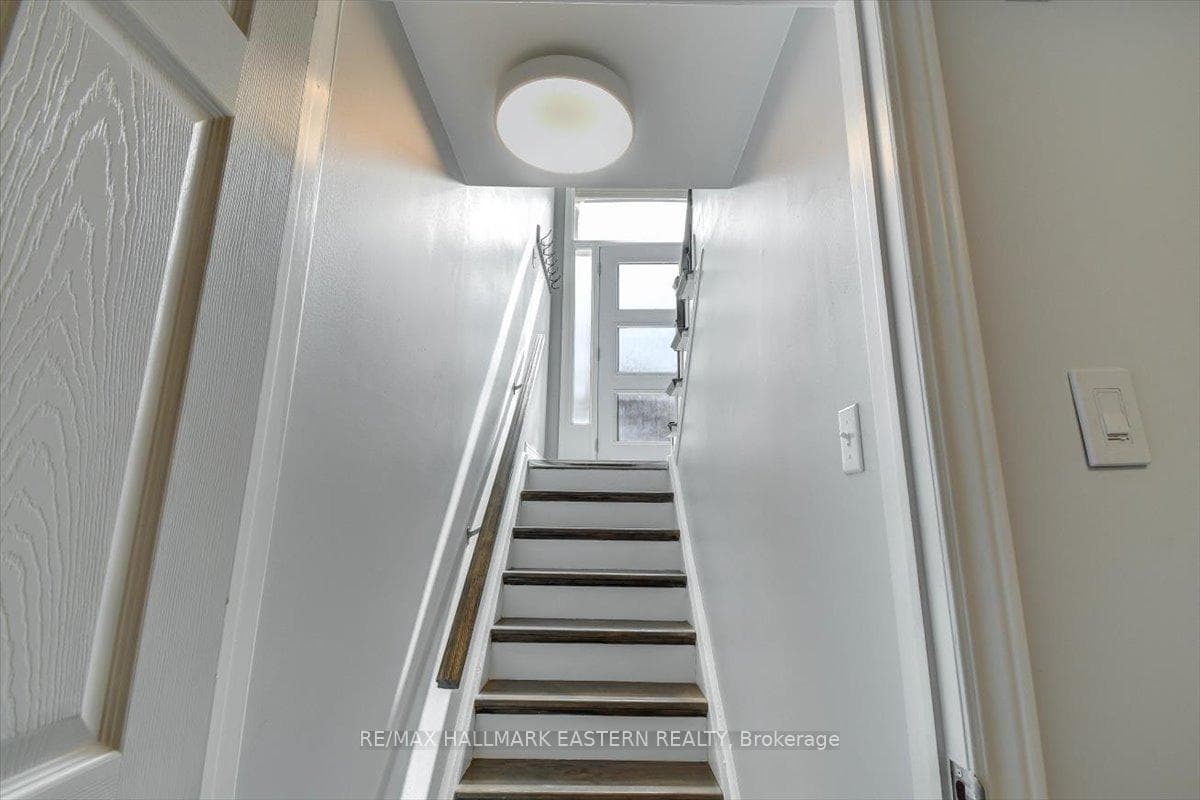 207 Milroy Drive photo 27