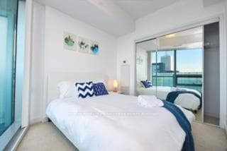14 York Street Unit 4810 photo 3