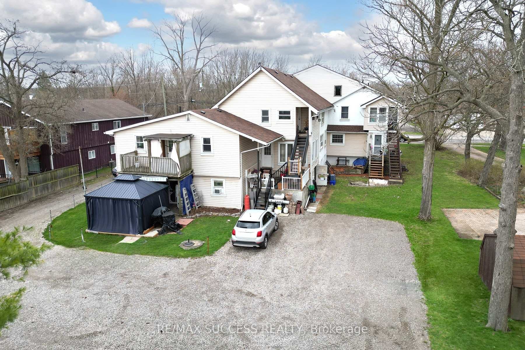 22 & 24 River Street photo 5