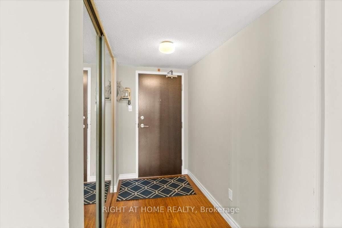 4725 Sheppard Avenue Unit 1514 photo 4