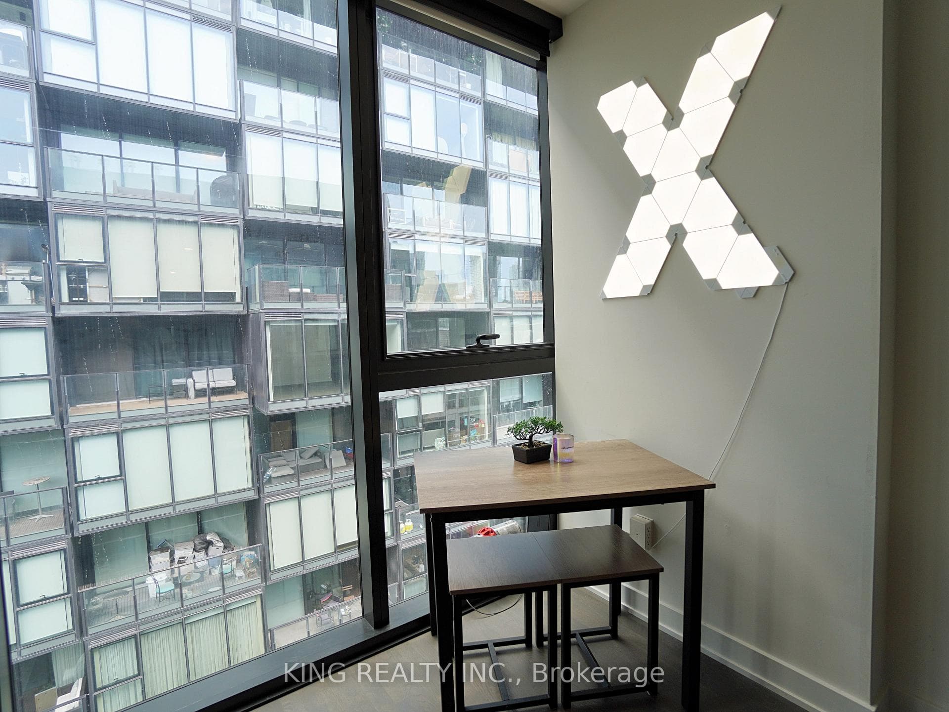38 Stewart Street Unit 1006 photo 12