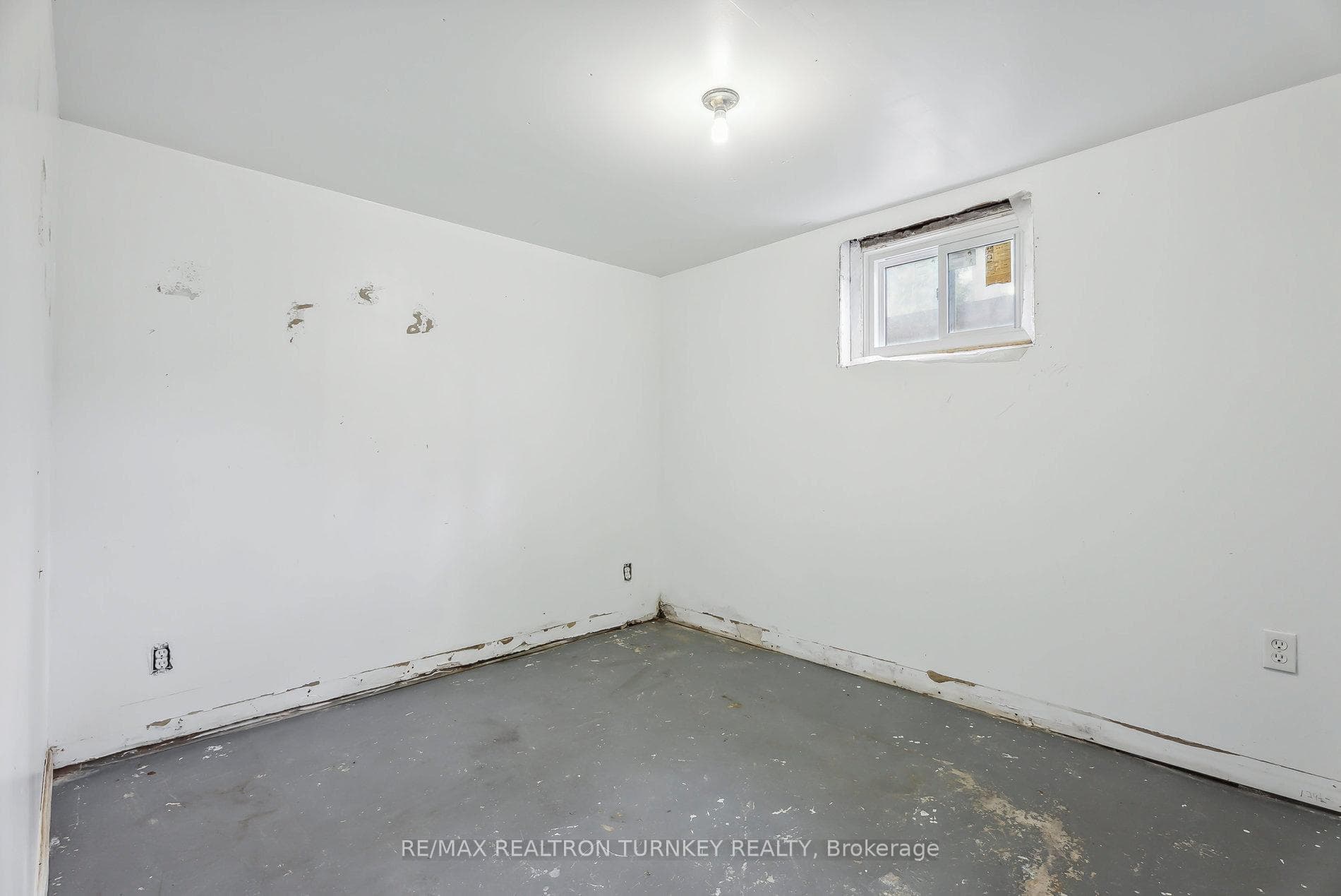 Forth Bedroom