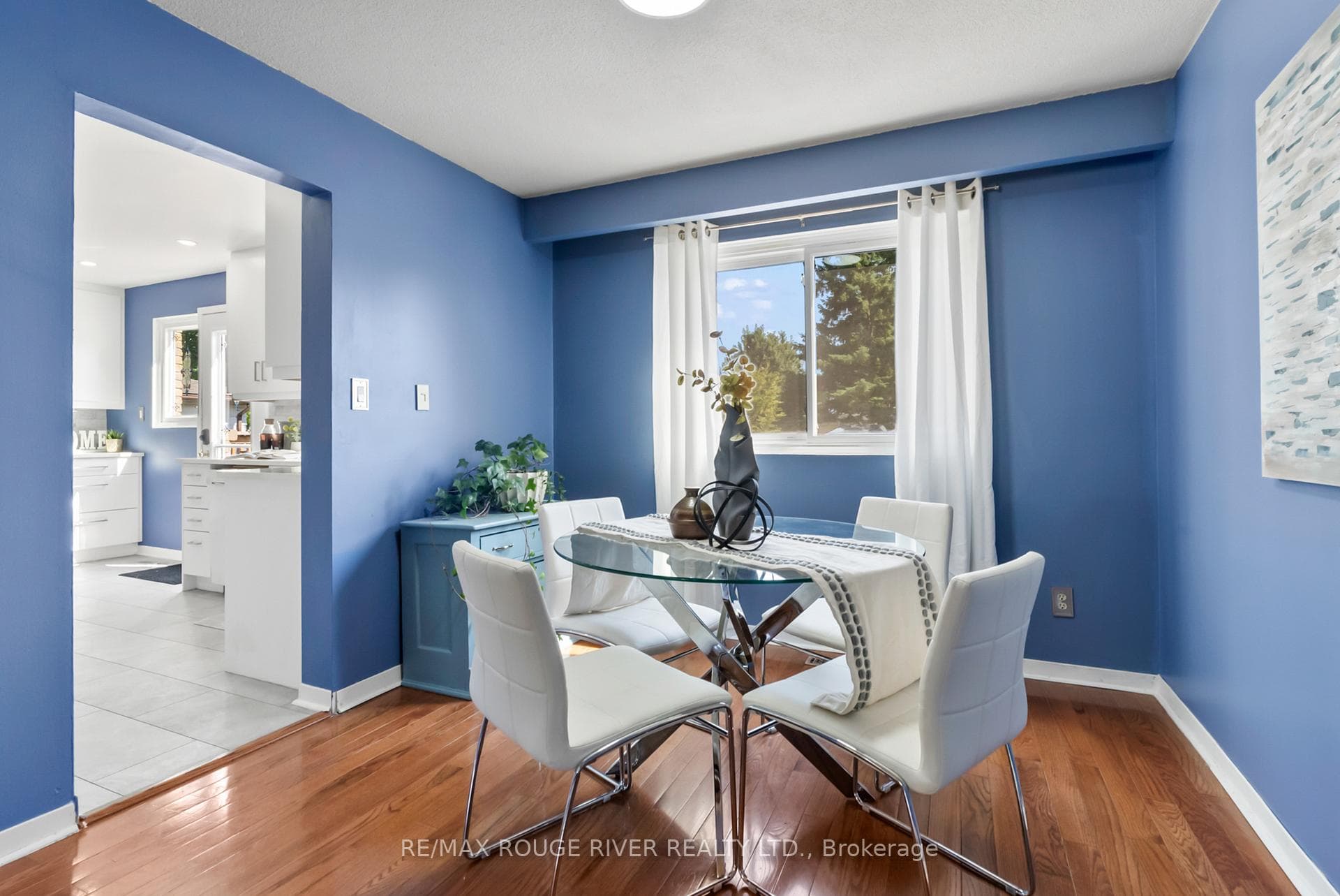 19 Vanstone Court photo 9
