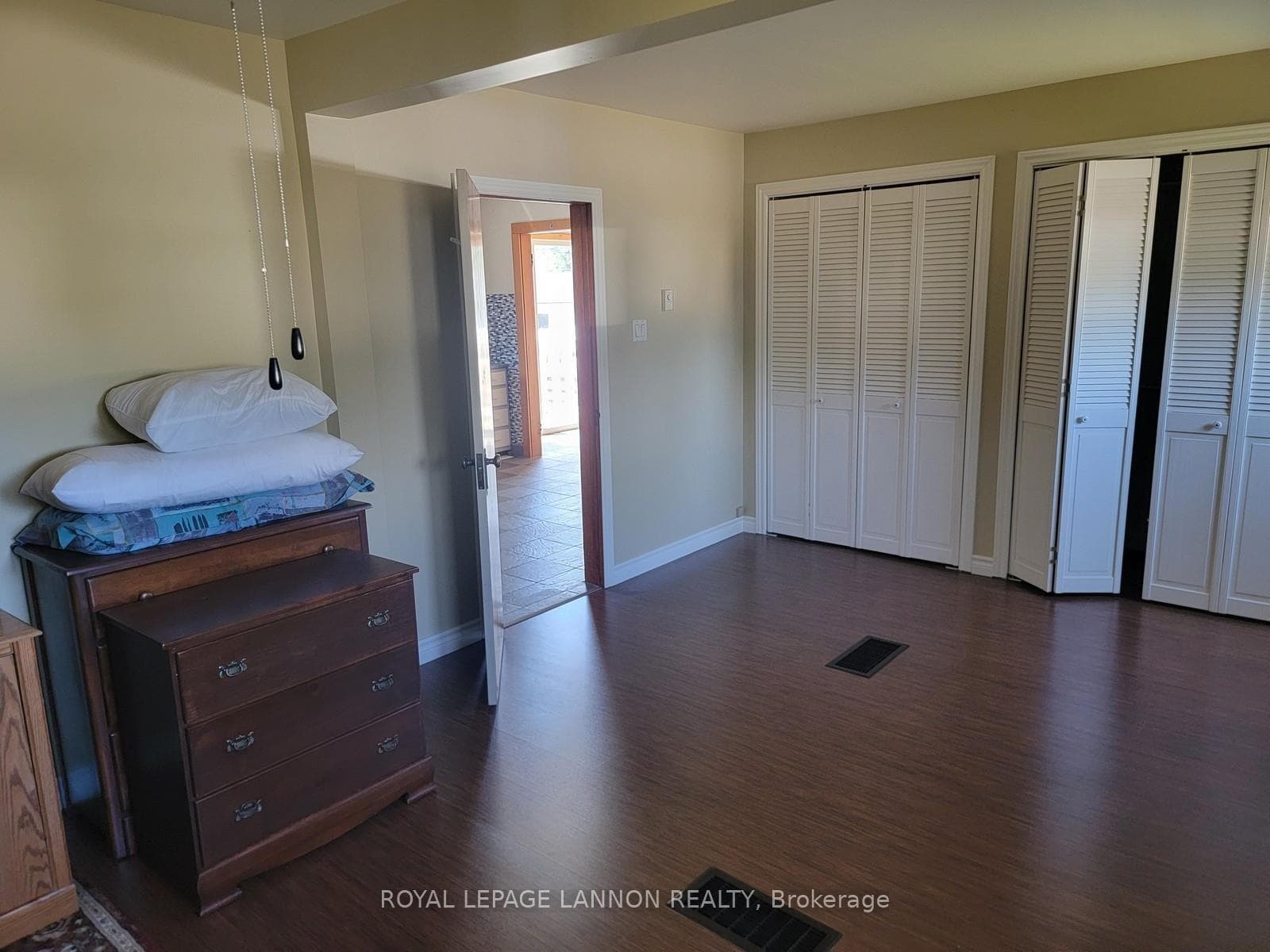 316 Newman Street photo 18