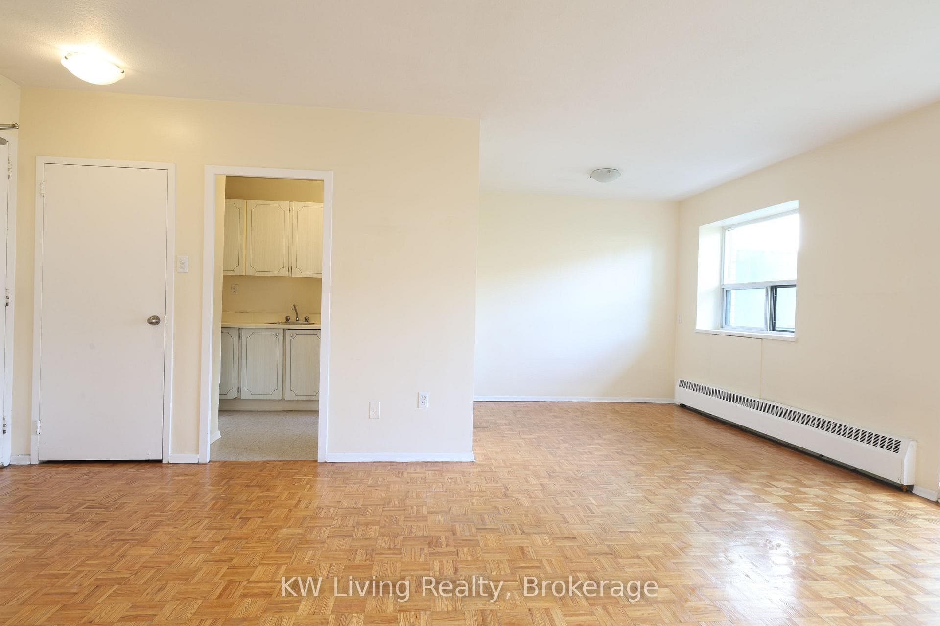 480 Lakeshore Road Unit 301 photo 15