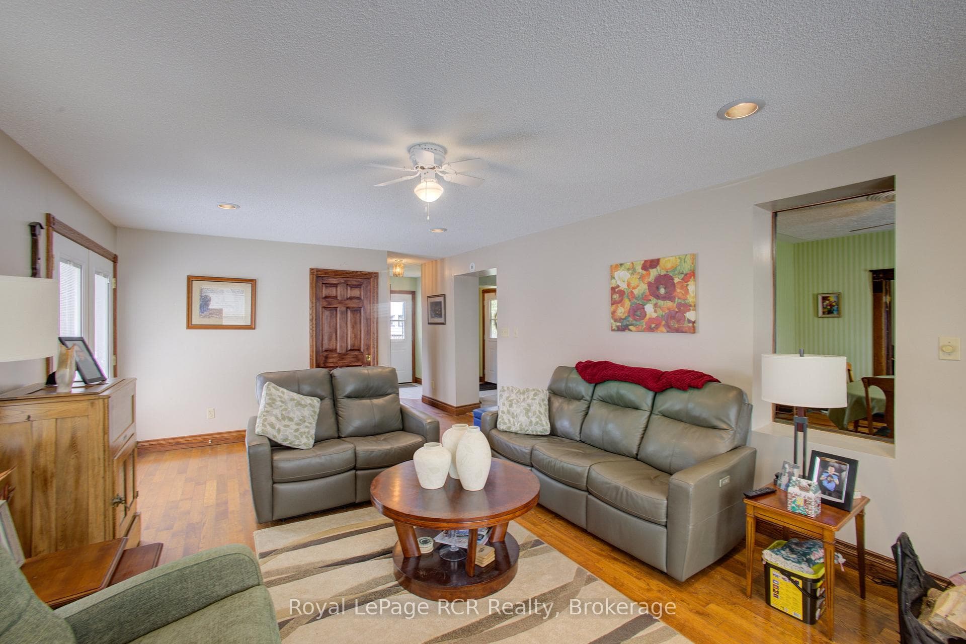 252 Main Street photo 7