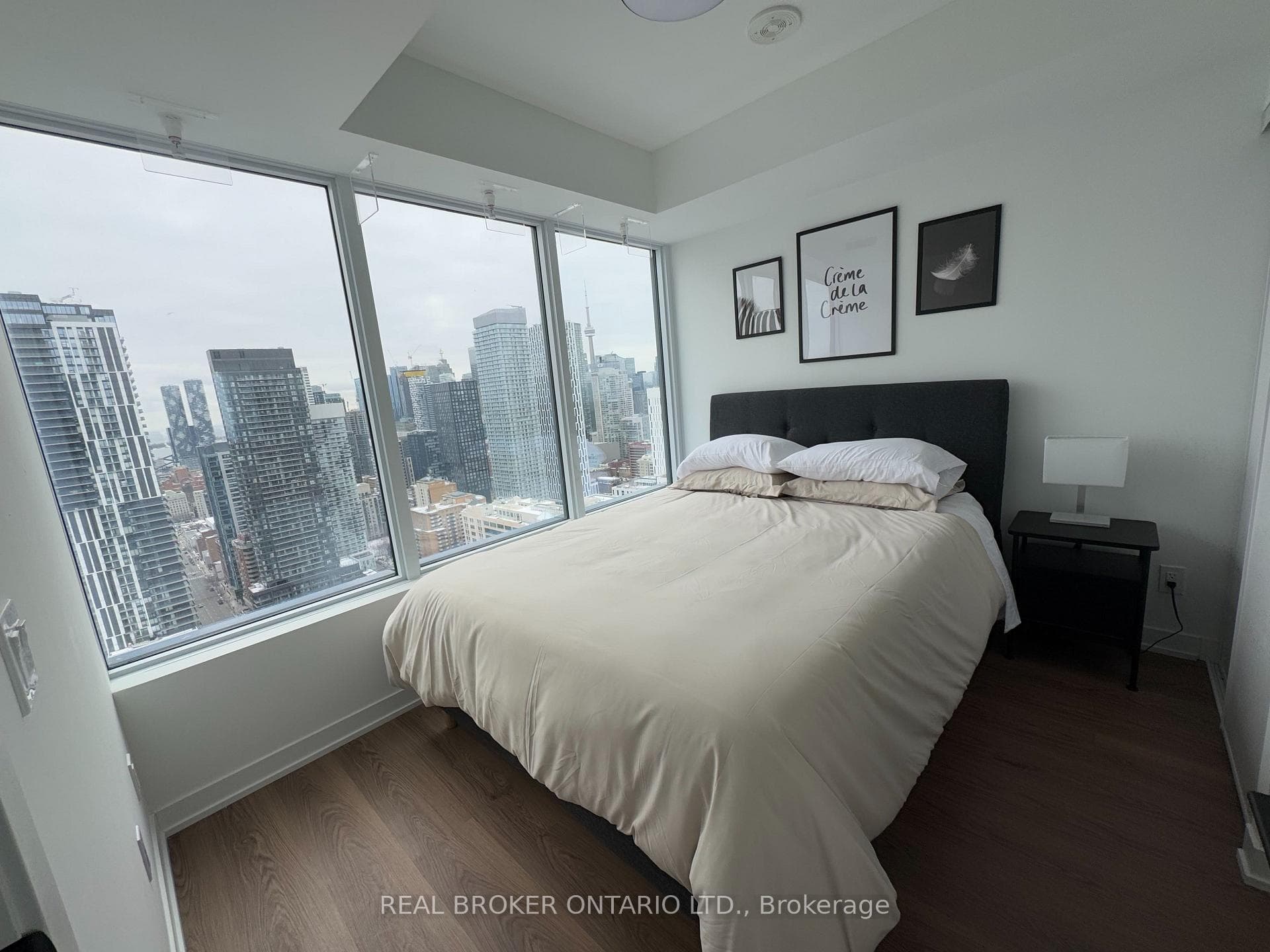 319 Jarvis Street Unit 4001 photo 6