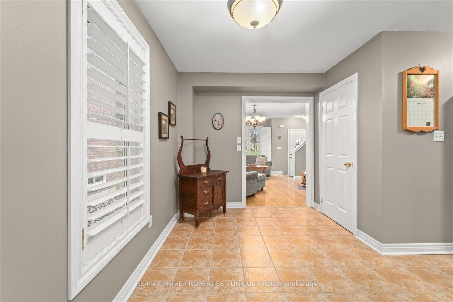 181 Baywell Crescent photo 13
