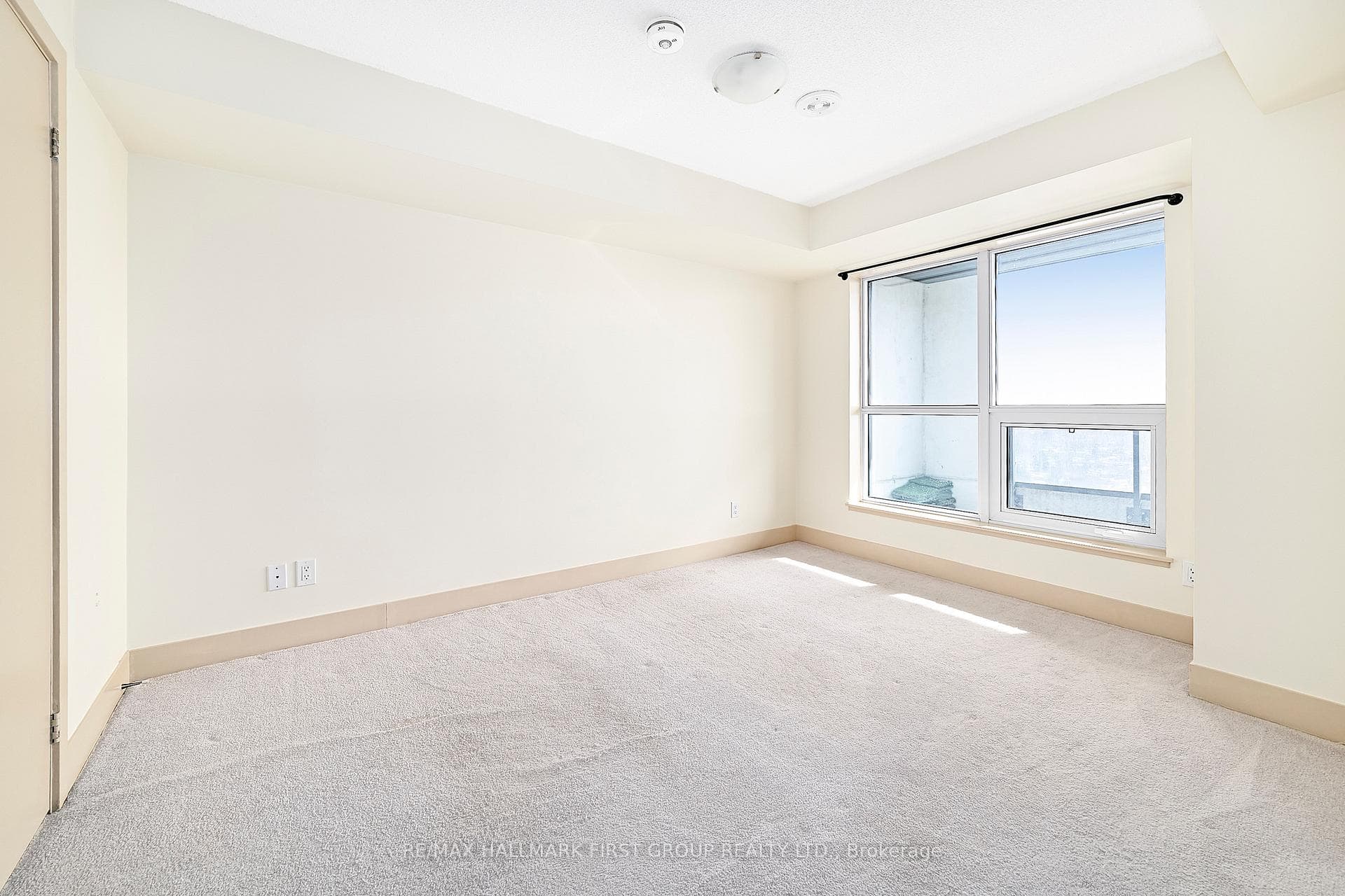 1255 Bayly Street Unit 1605 photo 22