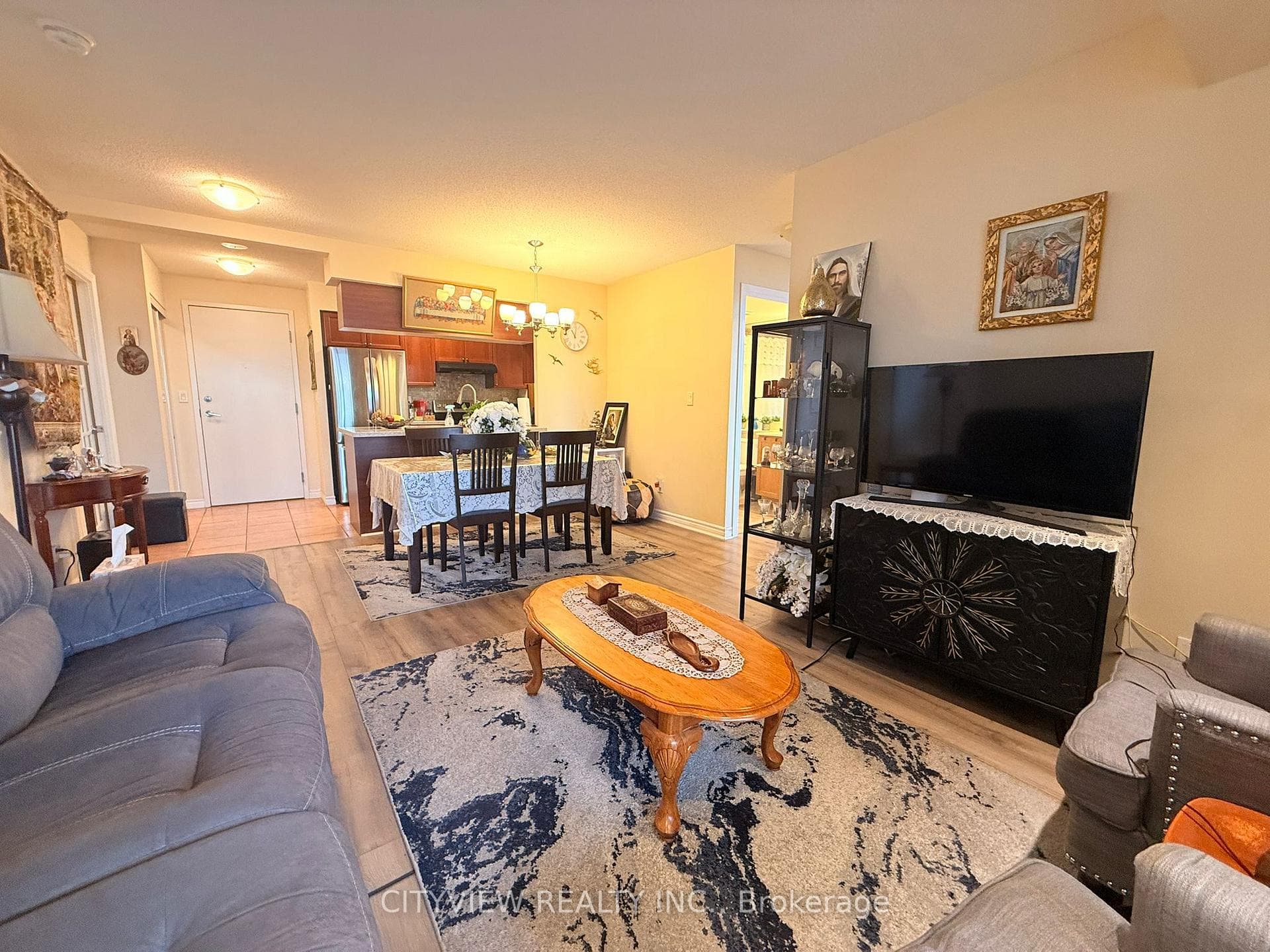 3888 Duke of York Boulevard Unit 1721 photo 10