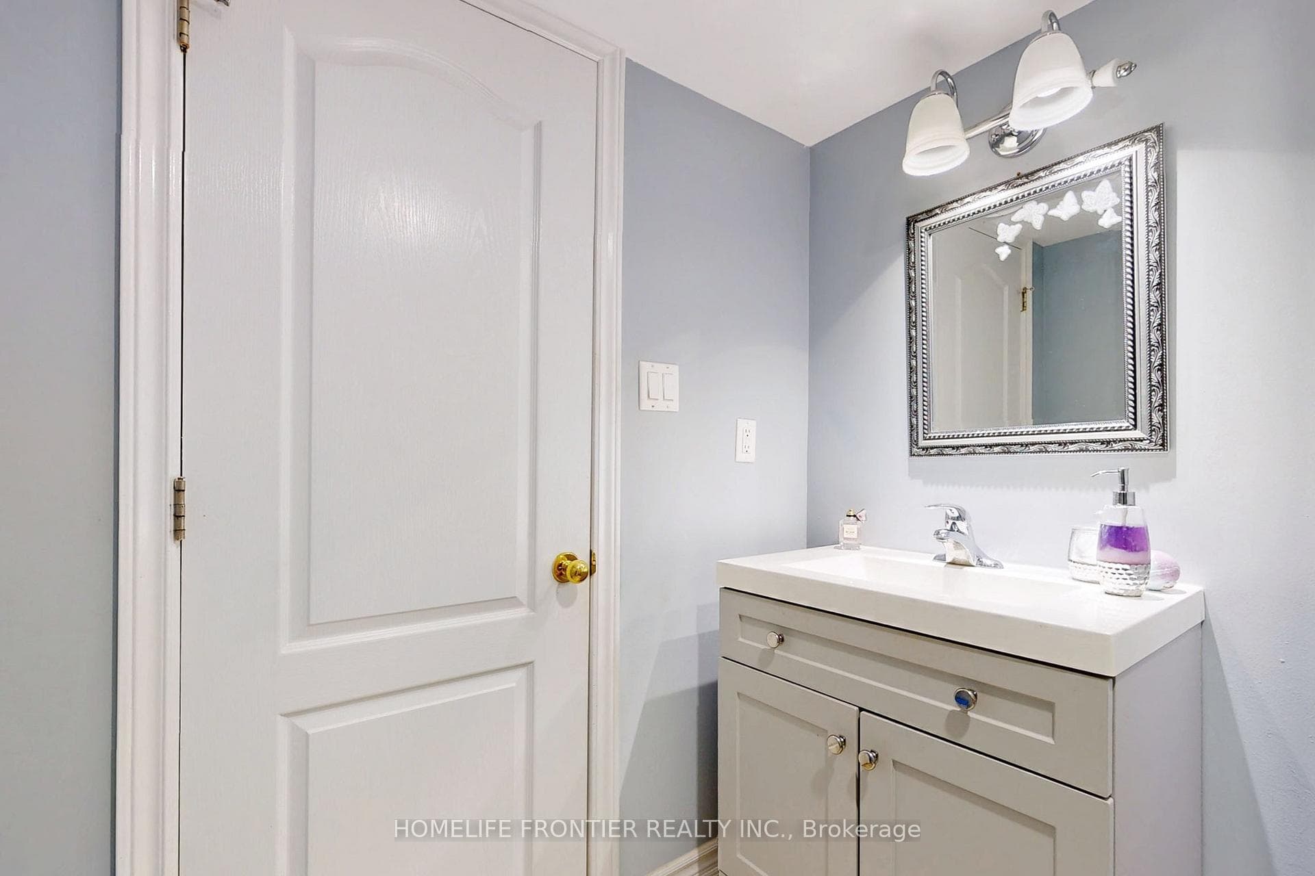 91 Ridgeway Court photo 37