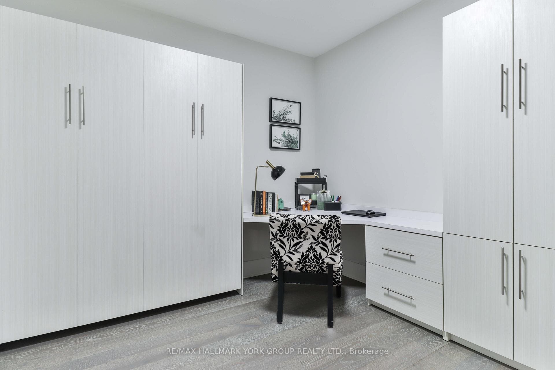 29 Queens Quay Unit 505 photo 24