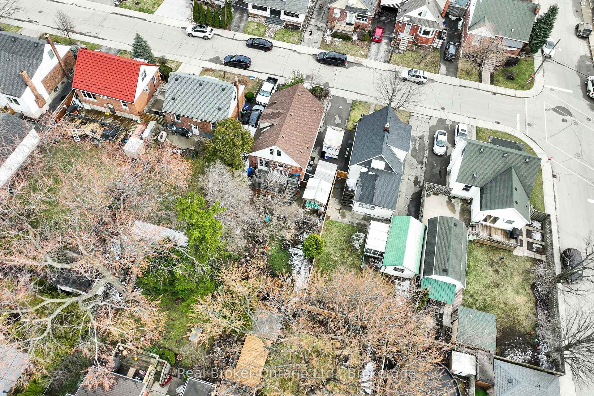 46 East 13th Street photo 37