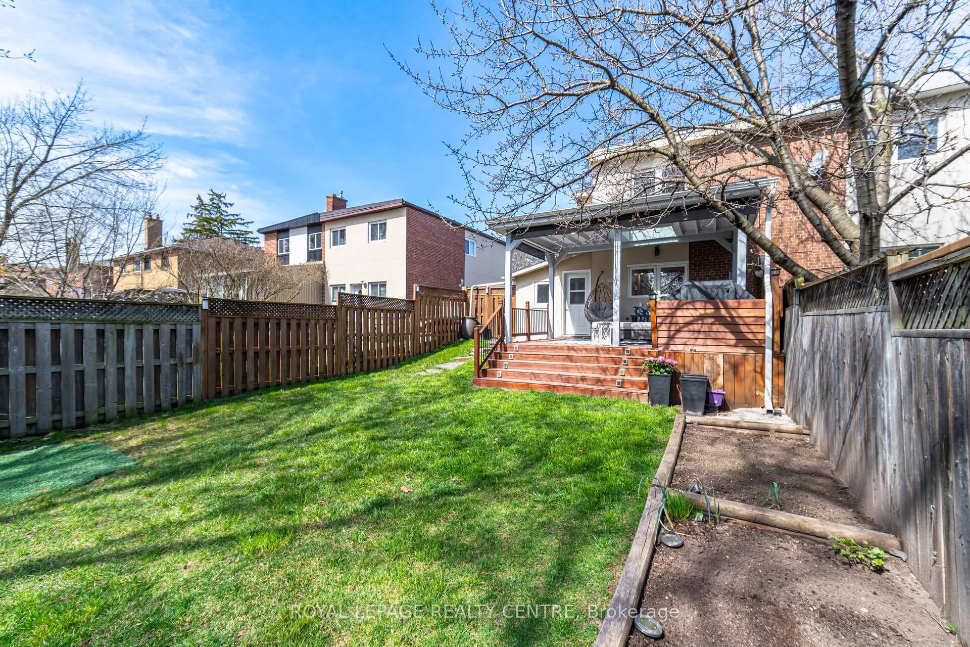 2418 Brookhurst Road photo 37