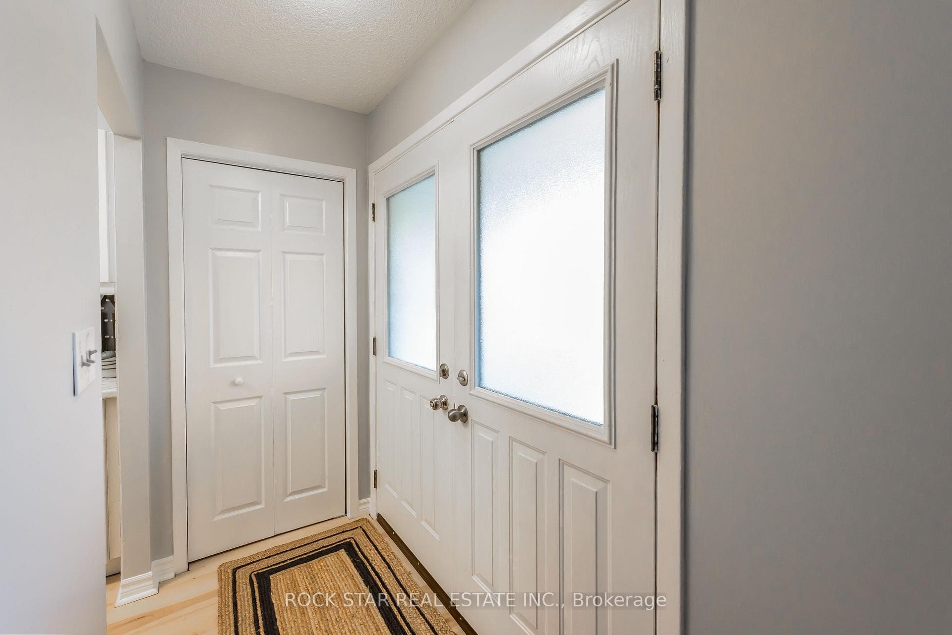 59 Allan Drive photo 2