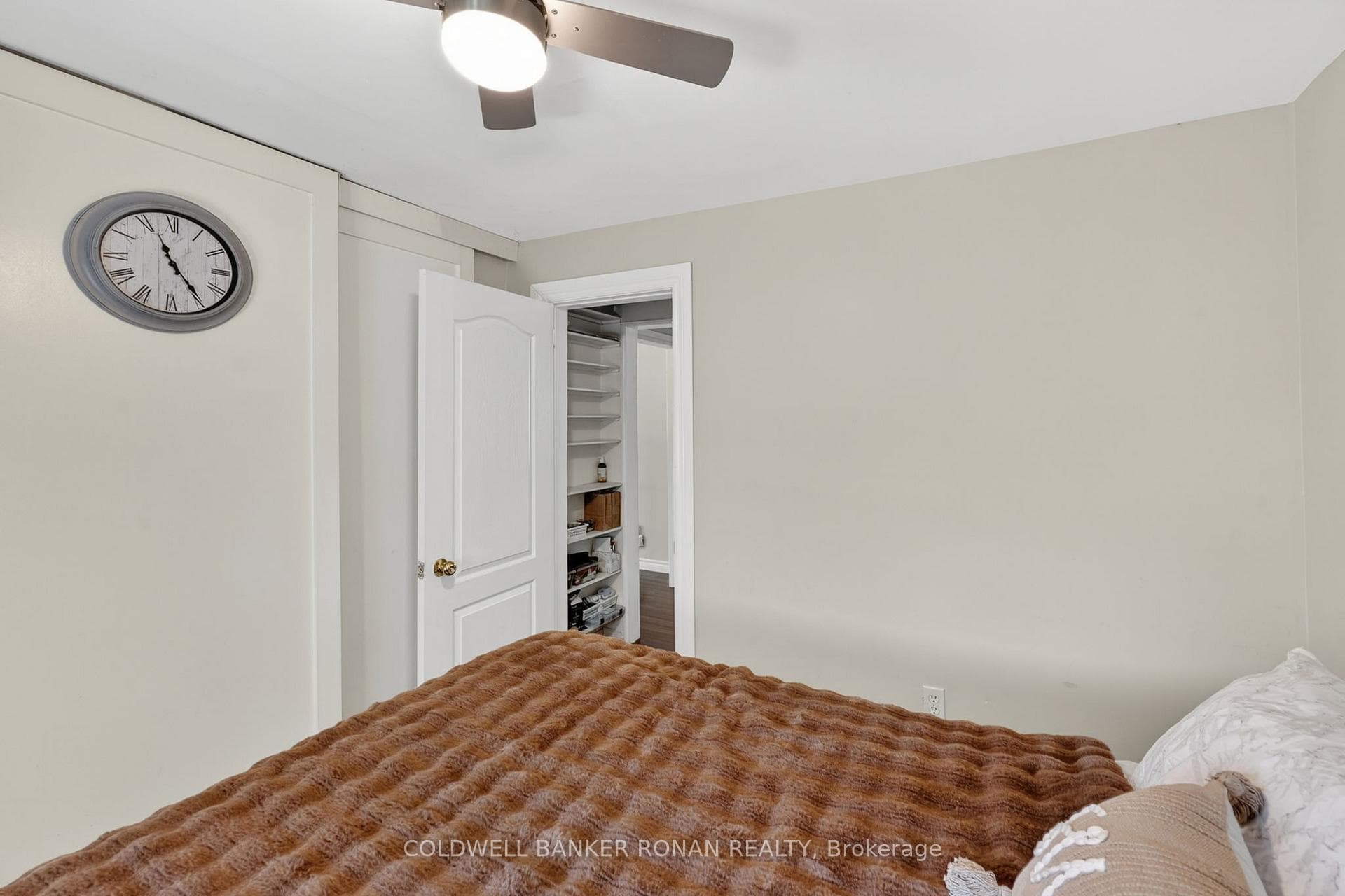 246 Weir Street photo 15