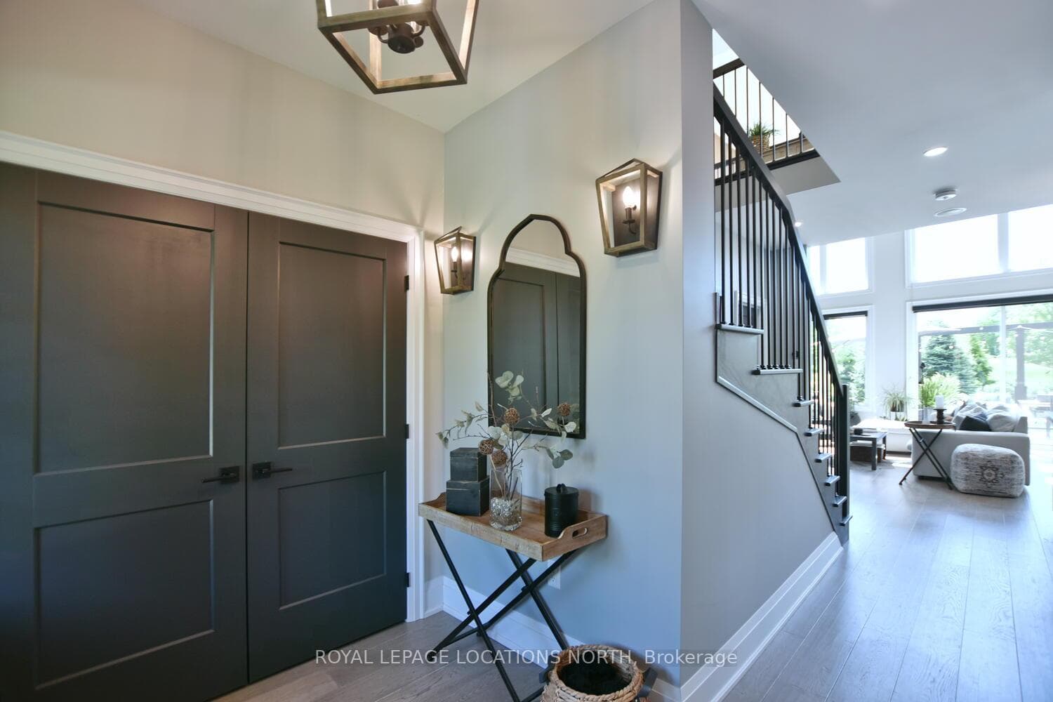 136 Crestview Court photo 6