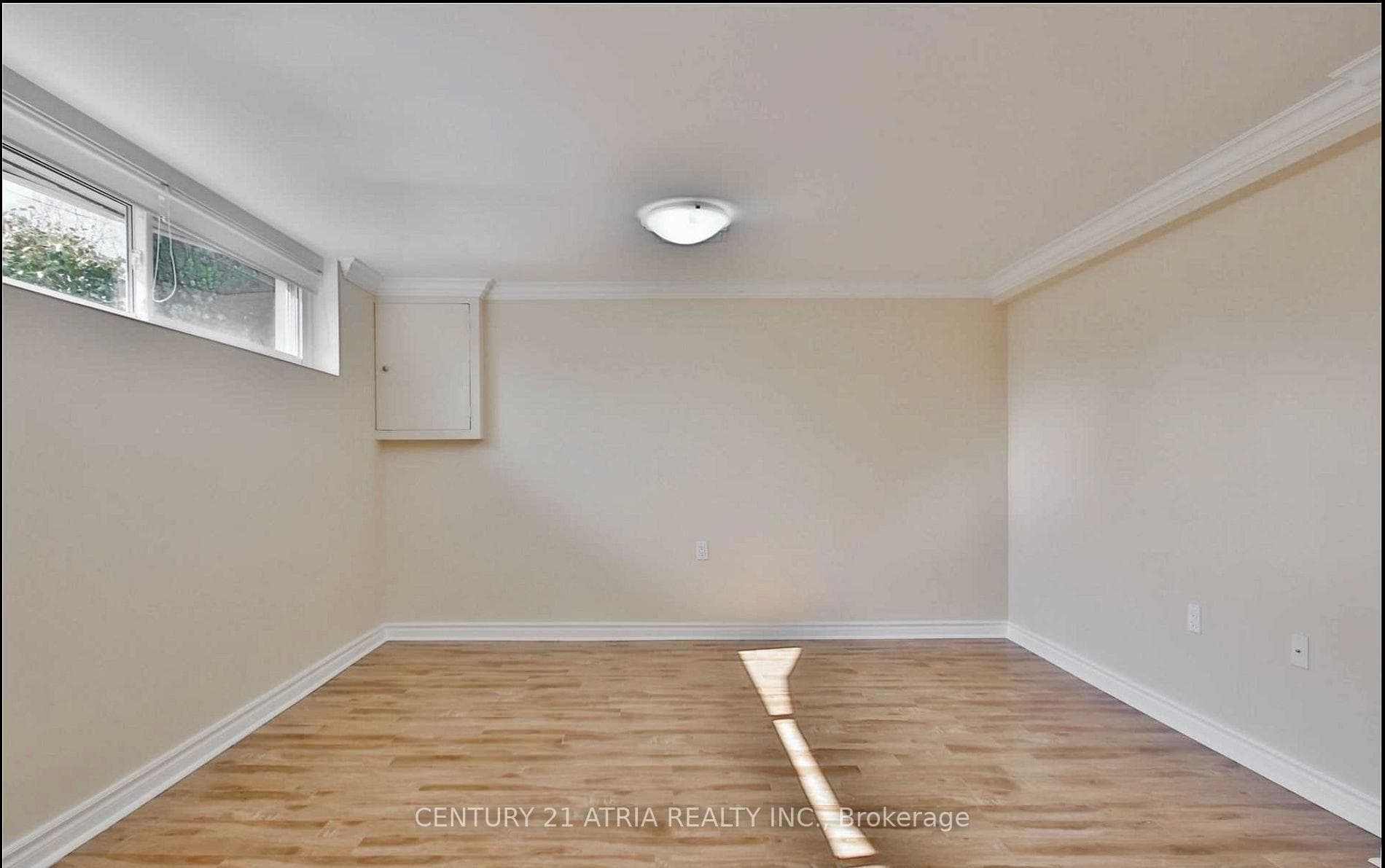 243 Harrygan Crescent photo 12