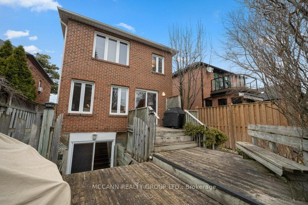 81 Felbrigg Avenue photo 37
