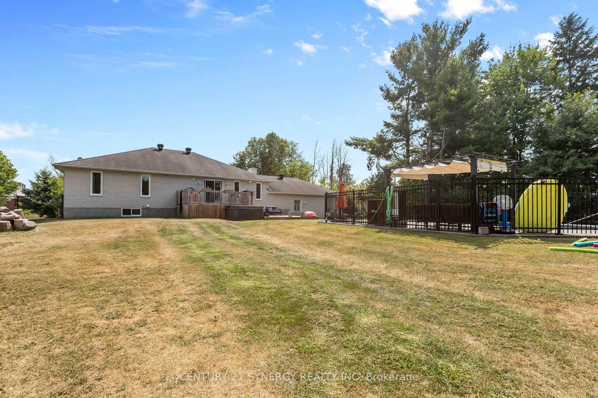 6709 Stanmore Street photo 39