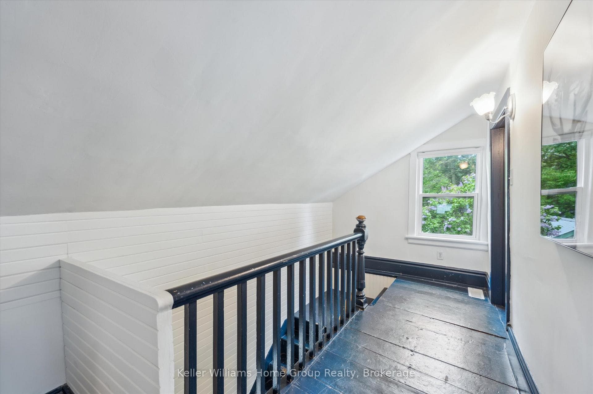 419 Wilson Street photo 19