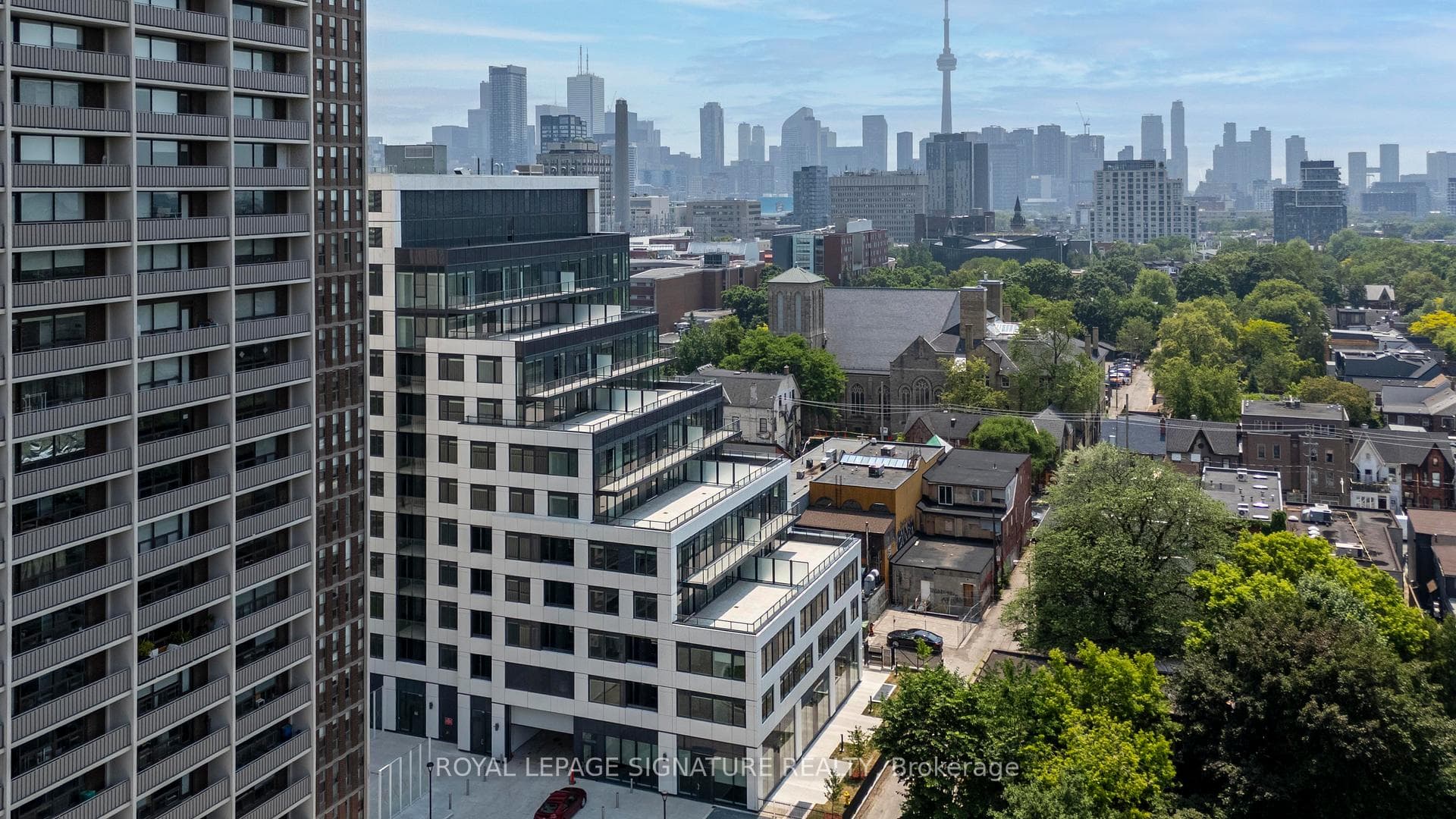 664 Spadina Avenue Unit 313 photo 21