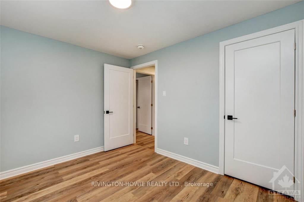 413 DONALD B MUNRO Drive photo 20