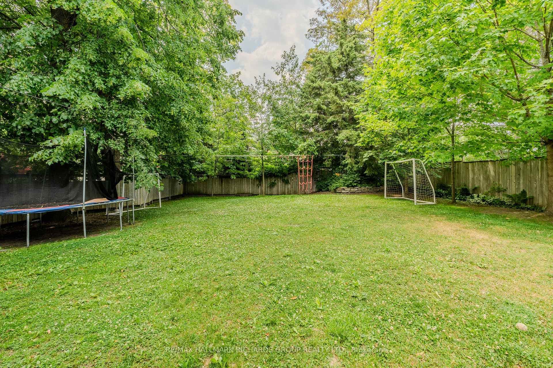 152 Kenilworth Avenue photo 36