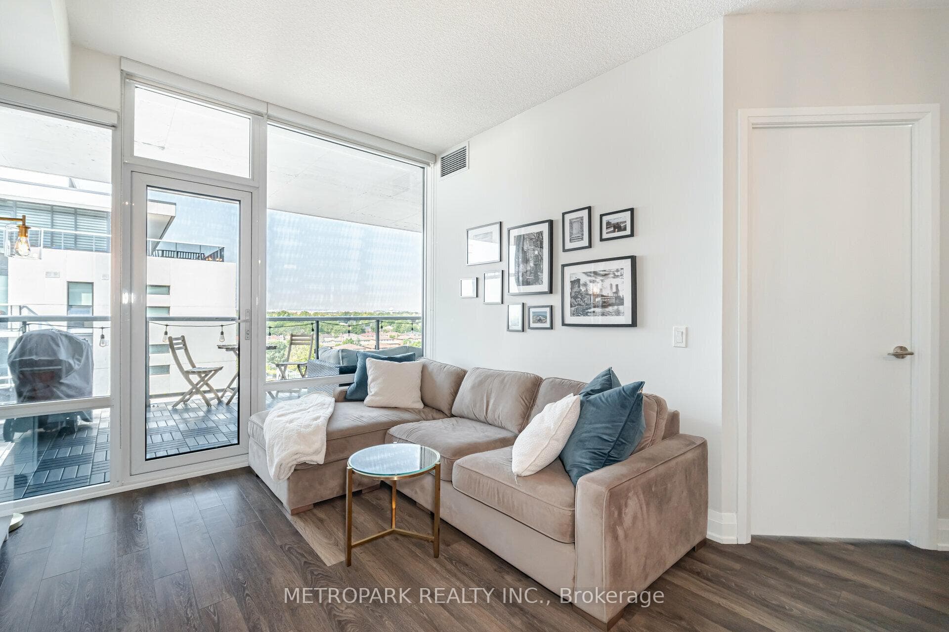 4800 Highway 7 Road Unit 817 photo 17