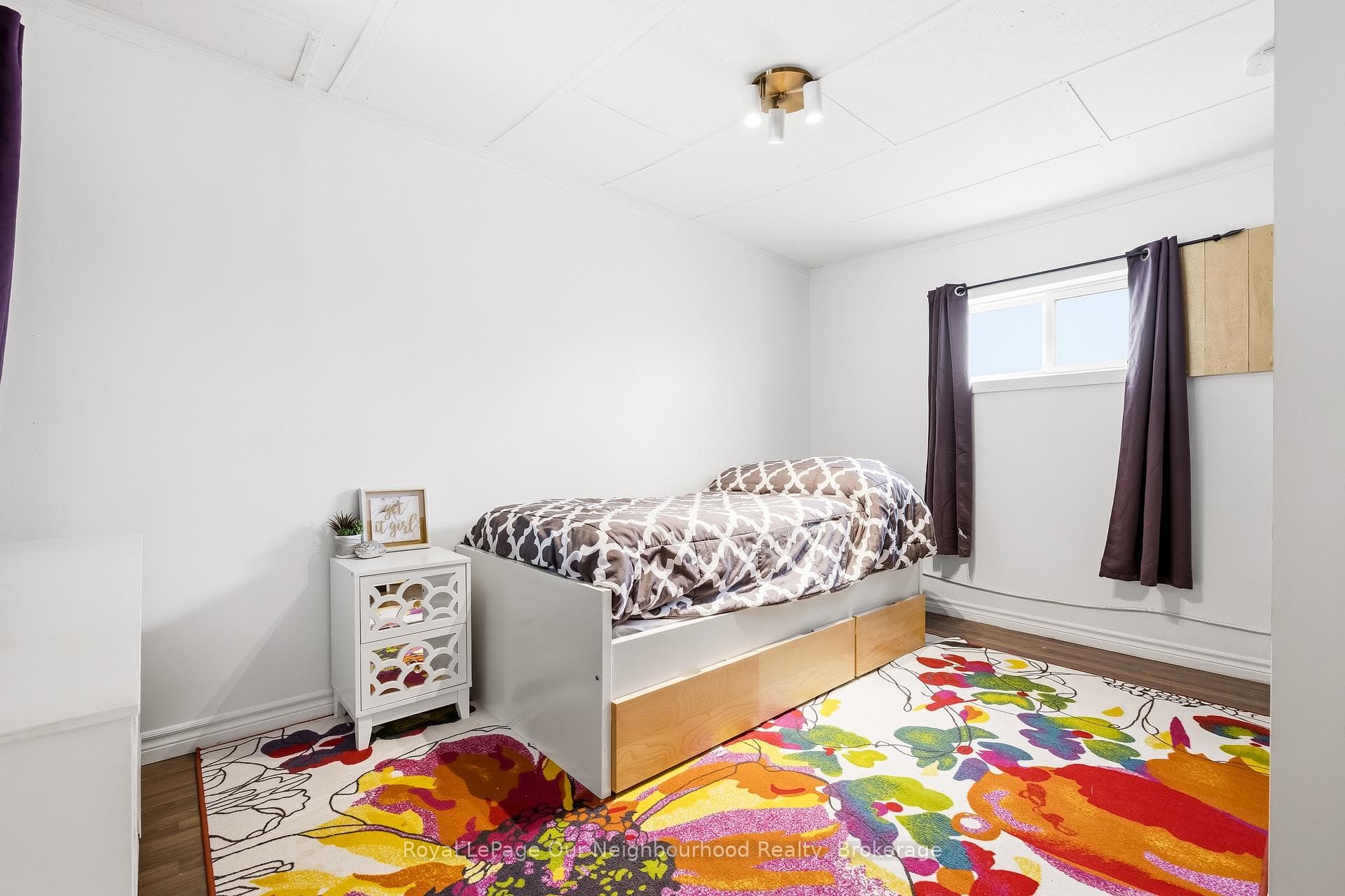 162 Dundas Street photo 20