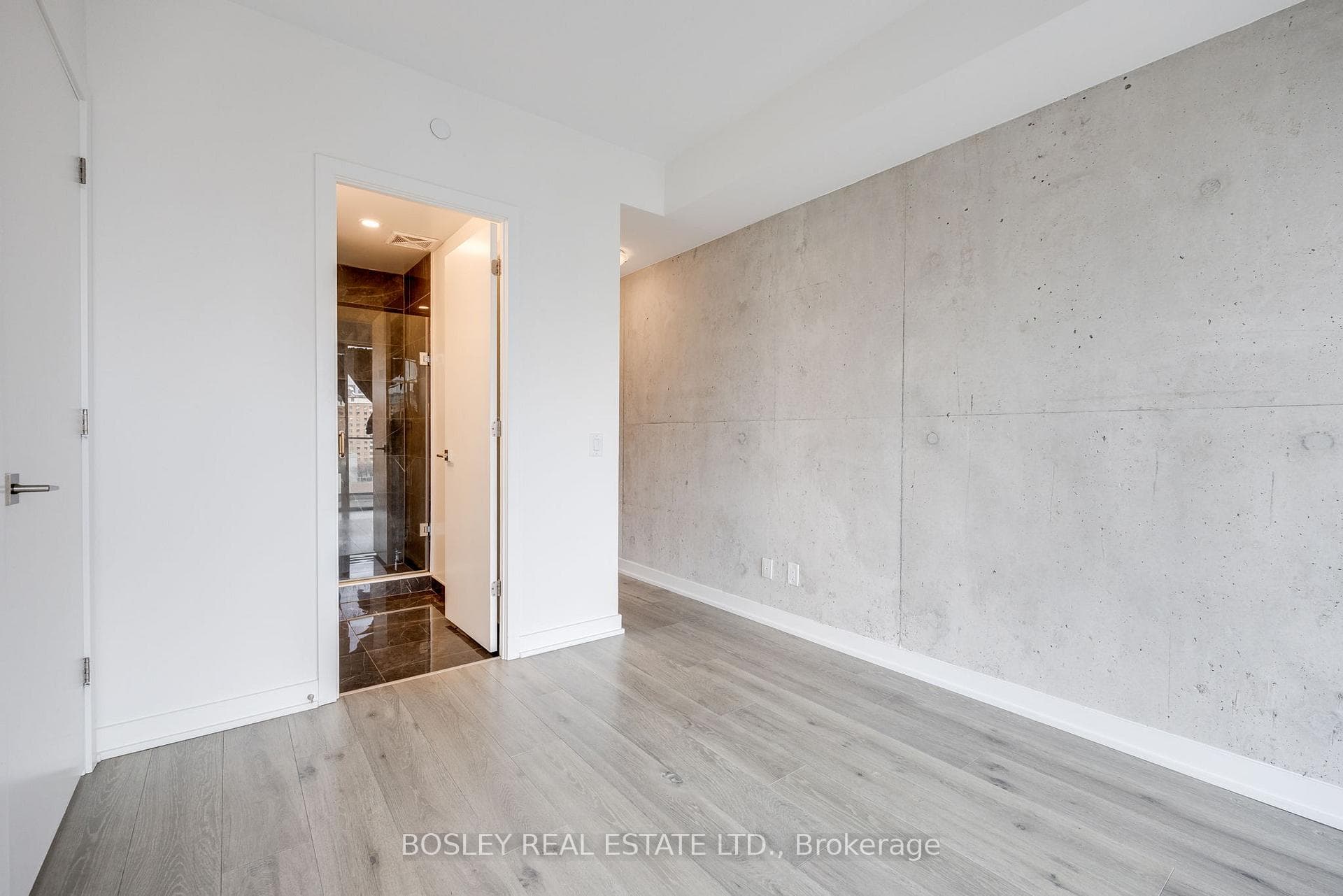 55 Ontario Street Unit 1001 photo 18