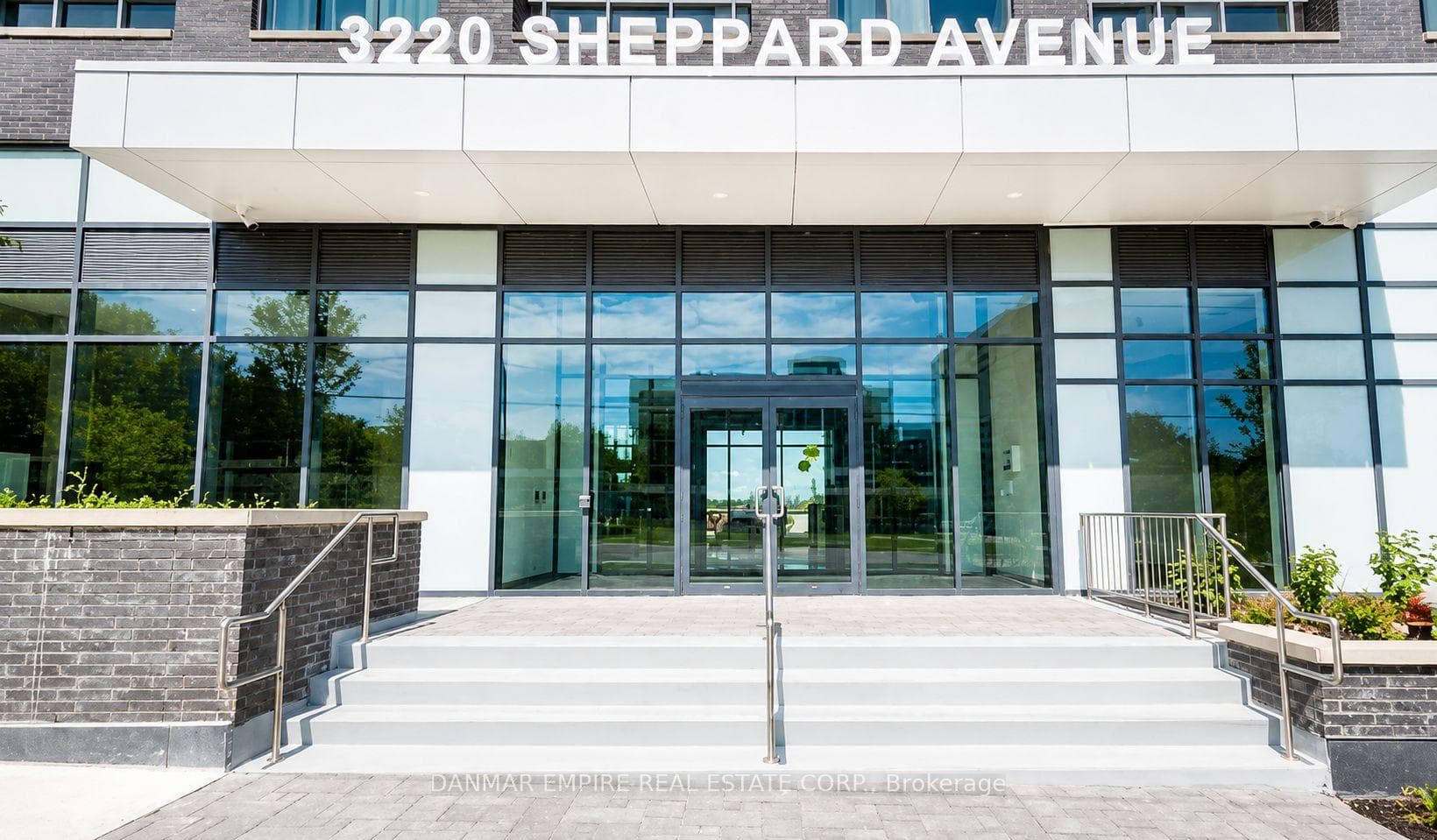 3220 Sheppard Avenue Unit 1805 photo 2